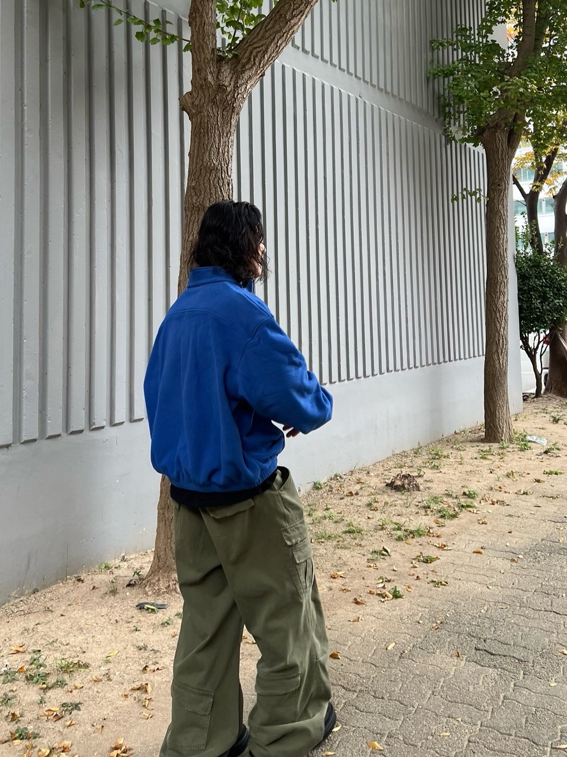 Nonnod Half Zip Fleece Blue, Nonnod Double Pocket Cargo Pants Vintage Khaki 착용 스타일 - 3