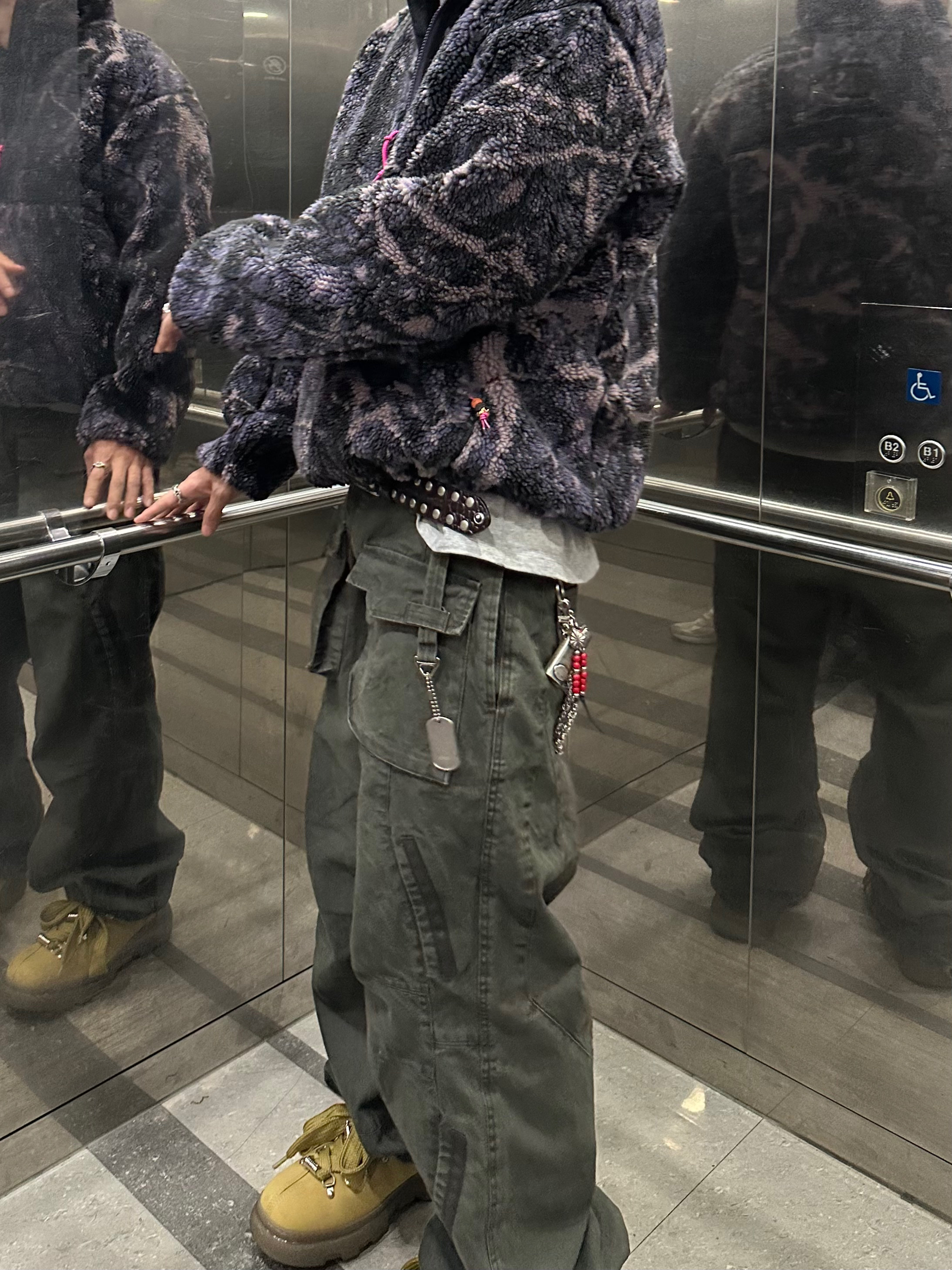 Nike ACG Canwell Glacier Anorak Dark Raisin Black - Asia, Stussy 8 Ball Studded Belt Brown Textured Leather 착용 스타일 - 1