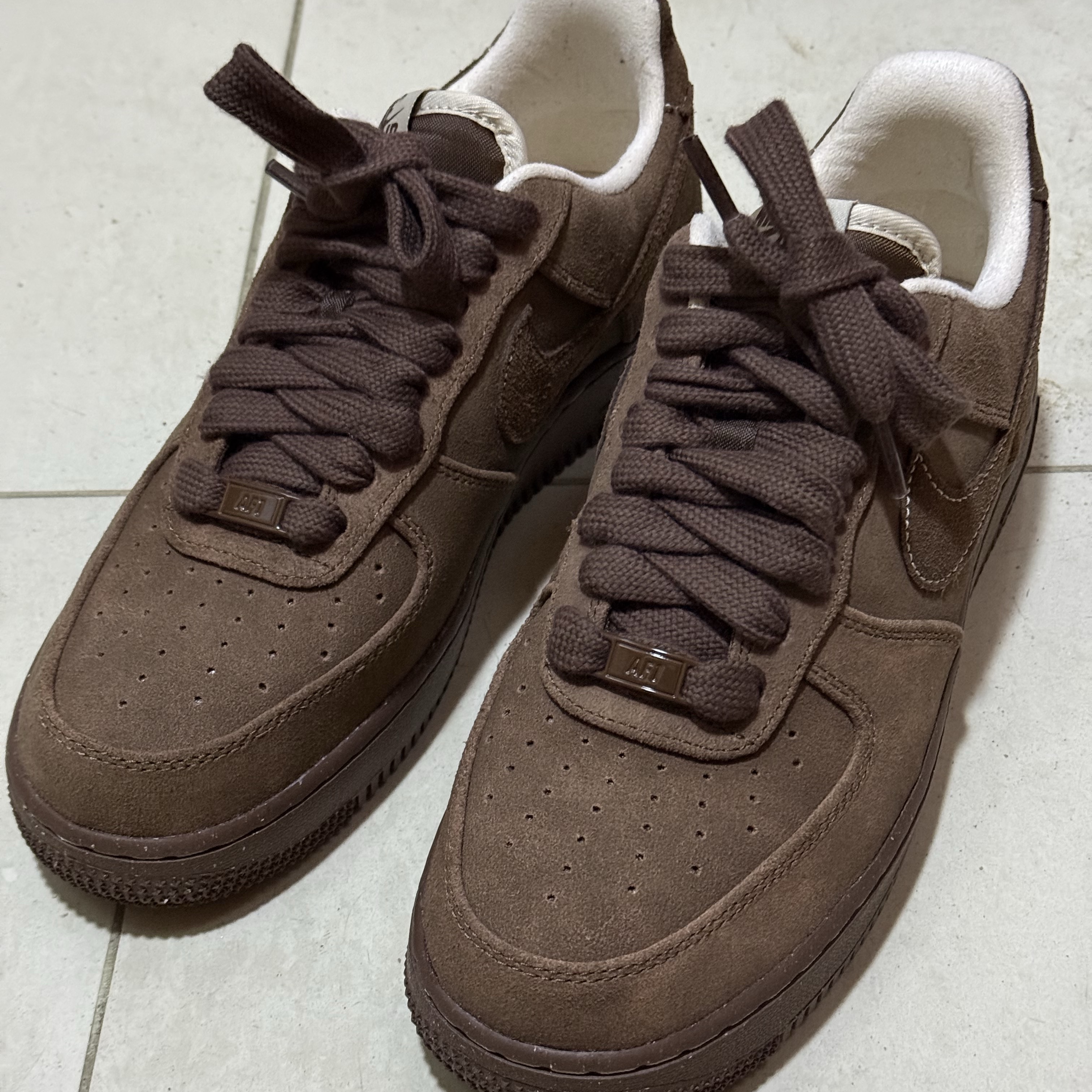 (W) Nike Air Force 1 '07 Cacao Wow 착용 스타일