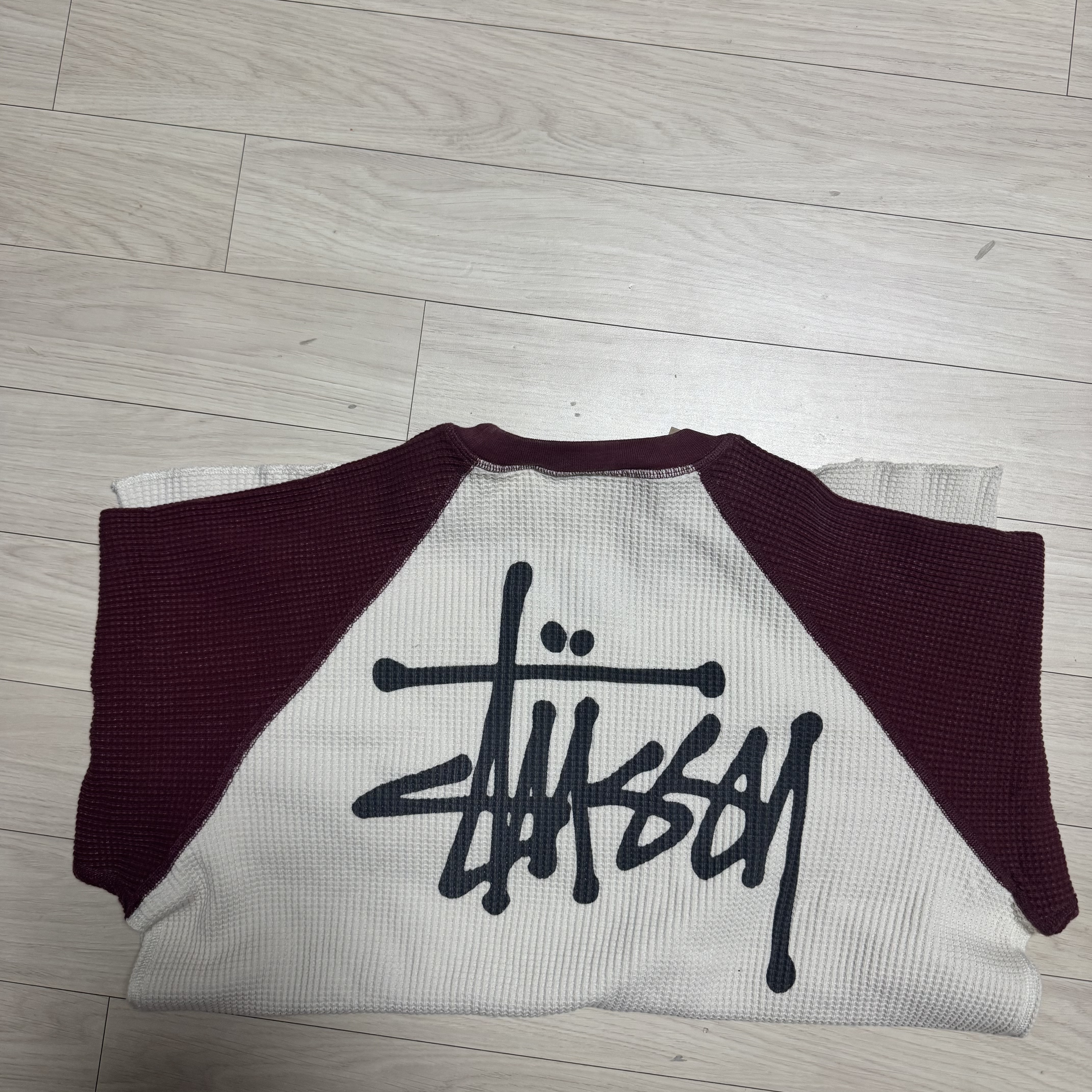 Stussy Basic Stussy Thermal 2 Tone LS T-Shirt Off White 착용 스타일 - 2