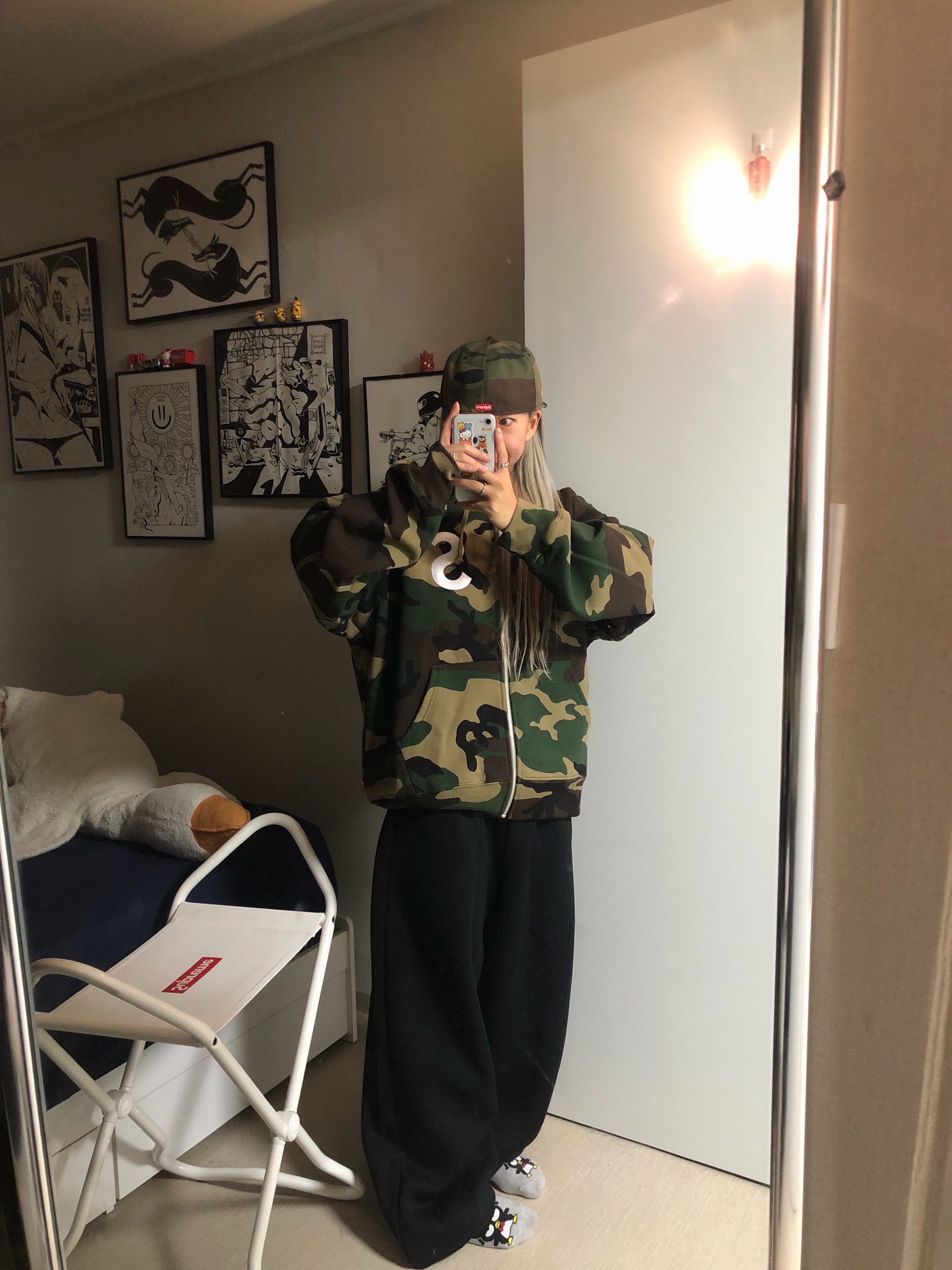 Supreme S Logo Zip Up Hooded Sweatshirt Woodland Camo - 25FW, Supreme Swarovski S Logo New Era Woodland Camo - 25FW 착용 스타일