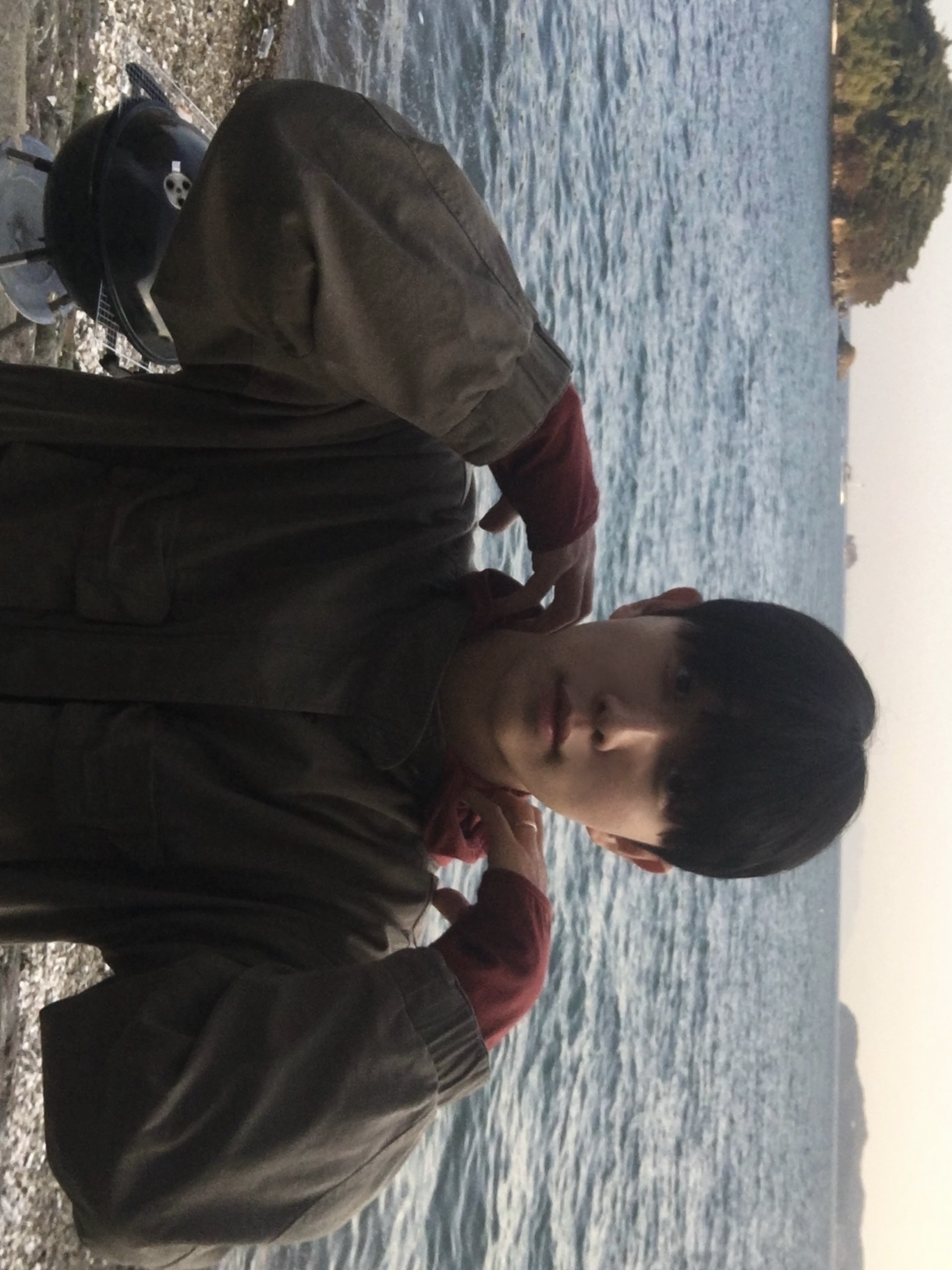 Polyteru x Nomanual Field Parka Khaki 착용 스타일 - 2