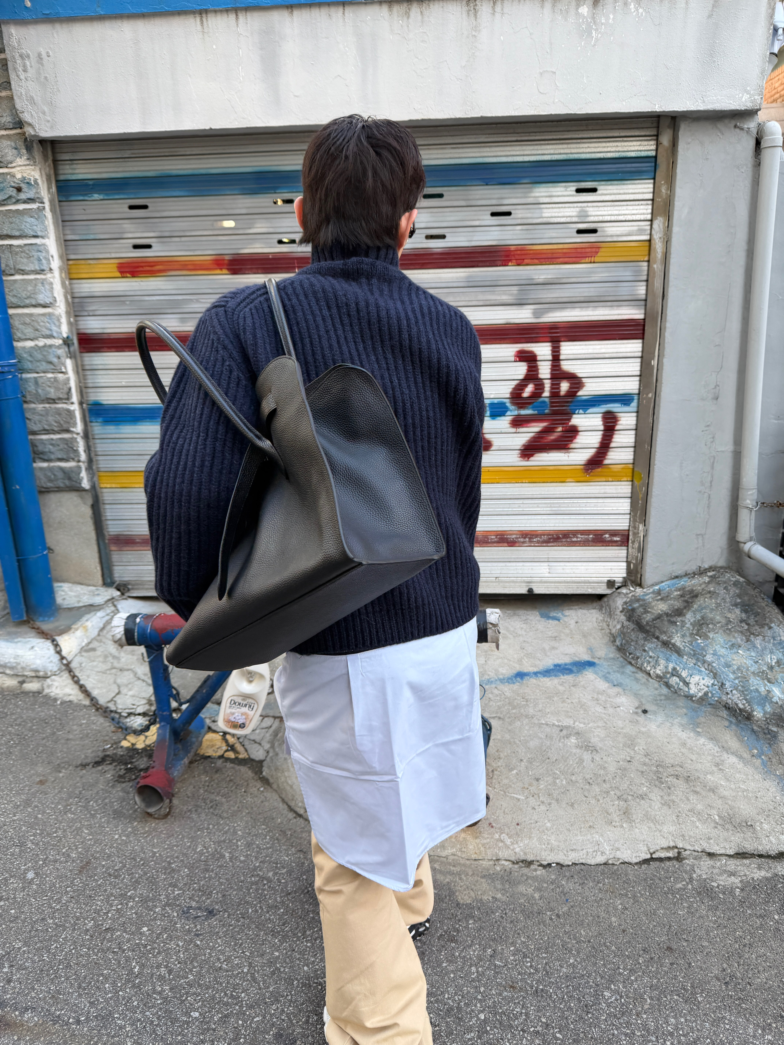 Farfromwhat Far Heavy Rib Wool Knit_Navy, ROARINGRAD Shirt Zipper Flare Pants Beige 착용 스타일 - 6
