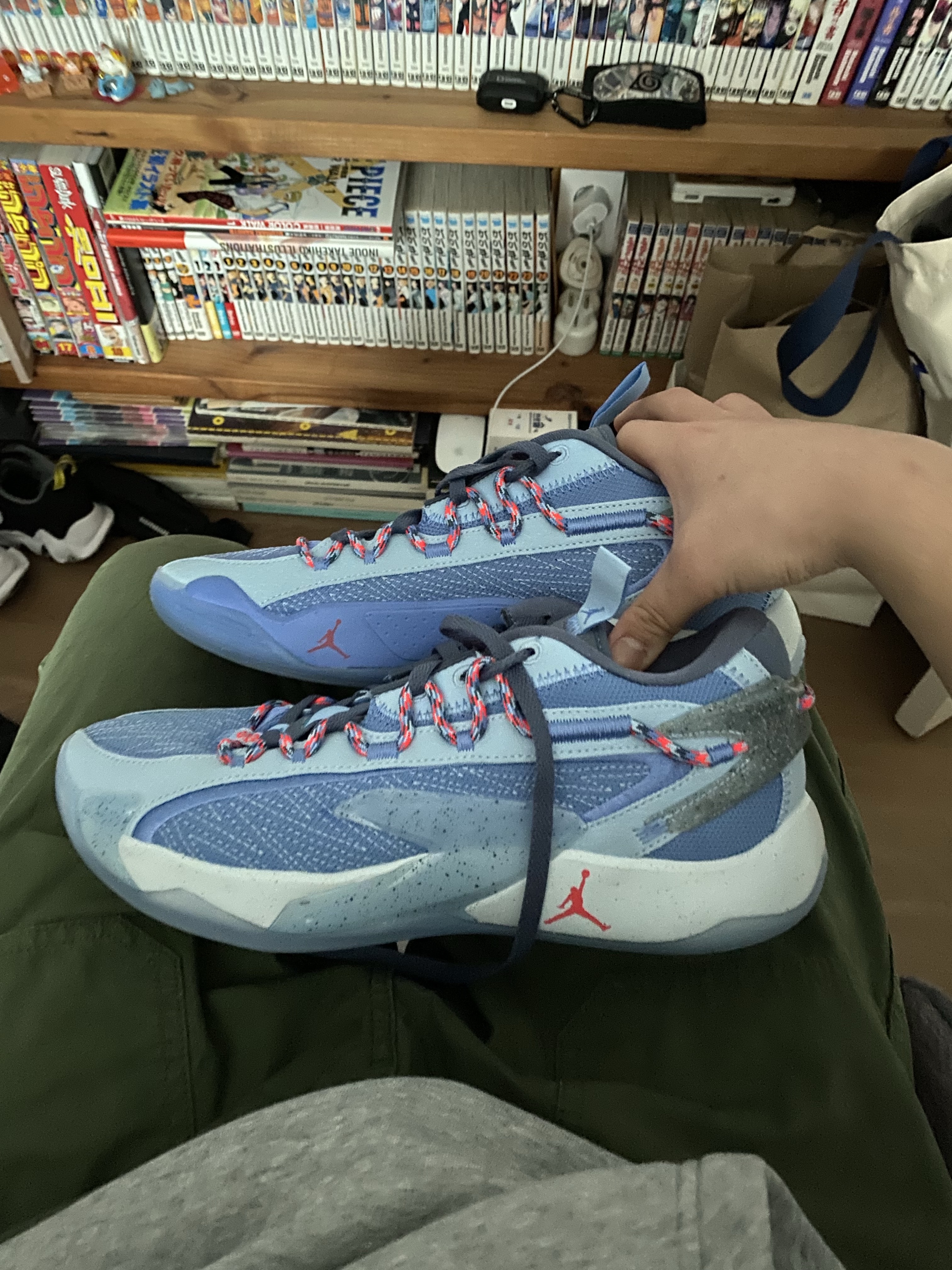 Jordan Luka 2 S PF Lake Bled, Nike Victori One Shower Slide White 착용 스타일 - 1