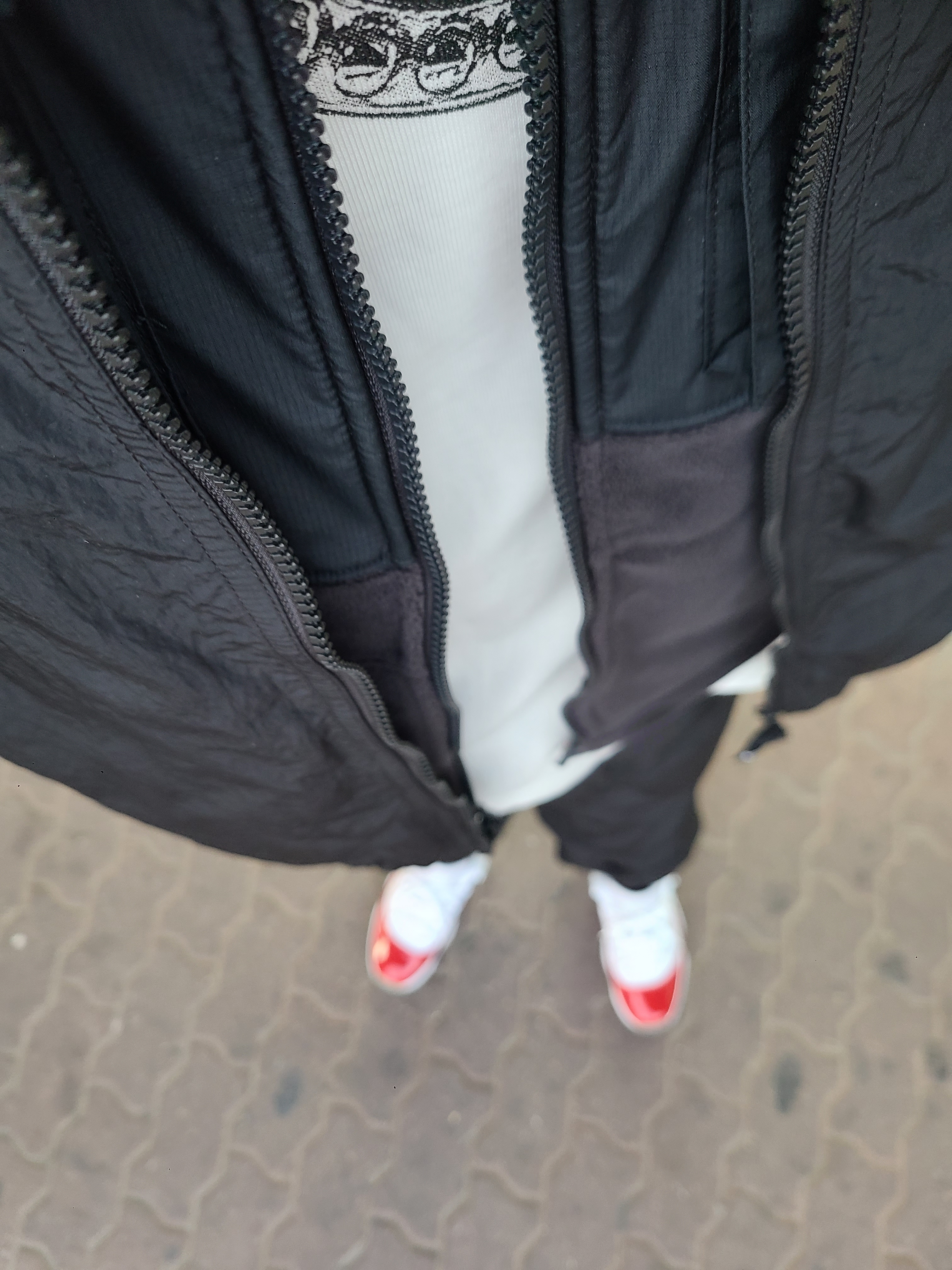 Nike M NRG Track Jacket Black, Nike M NRG Track Pants Black 착용 스타일 - 2
