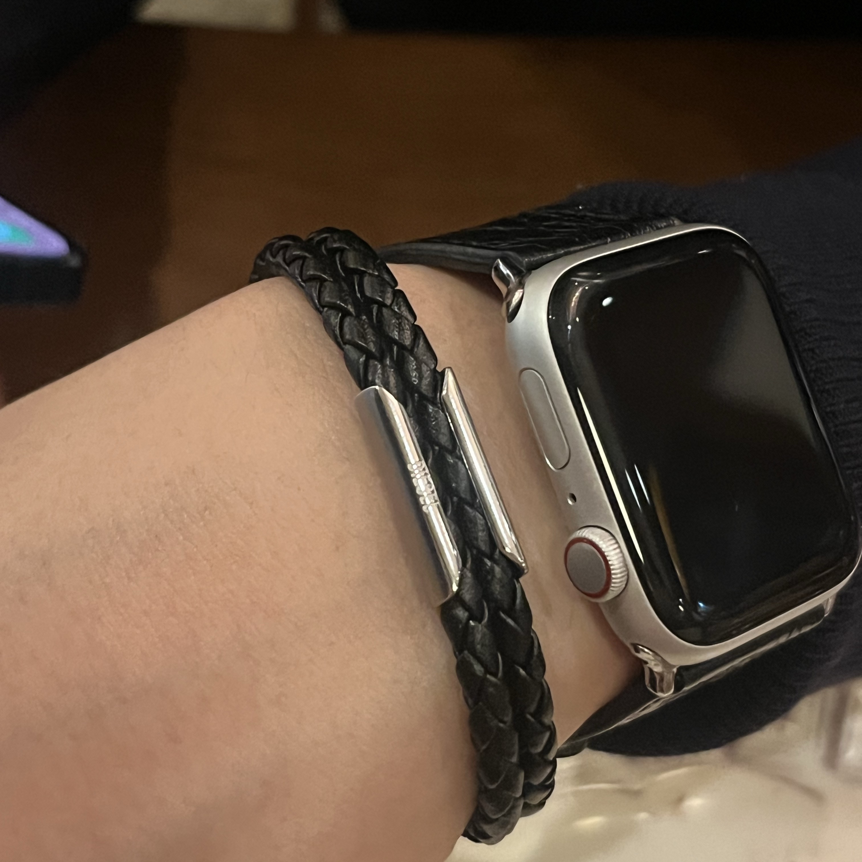 Diesel Dx1247040 Black Leather Stackable Bracelet Black 착용 스타일