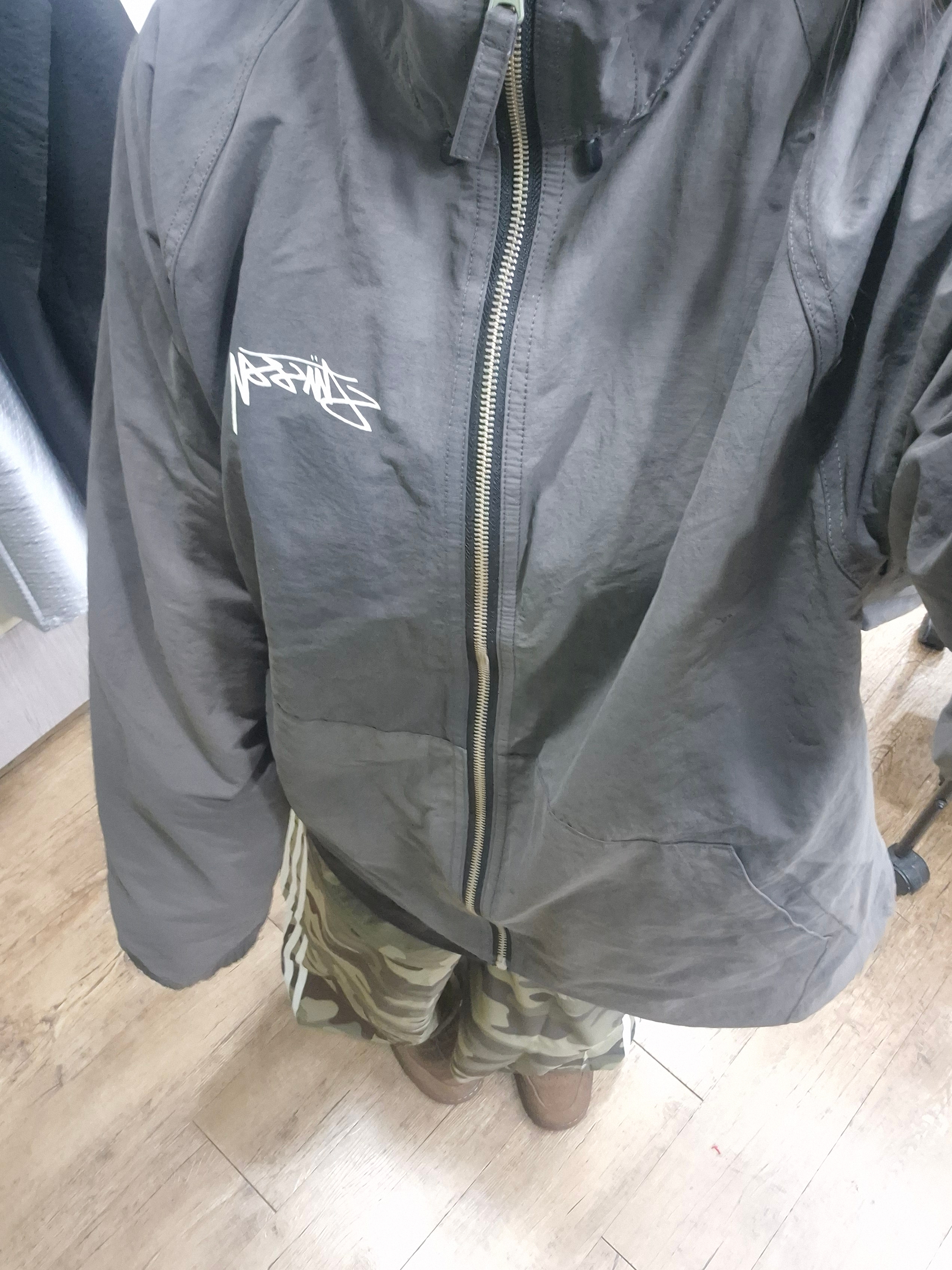Stussy Wave Dye Beach Shell Jacket Black, (W) Adidas Cargo Multicolor Orbit Green - KR Sizing 착용 스타일