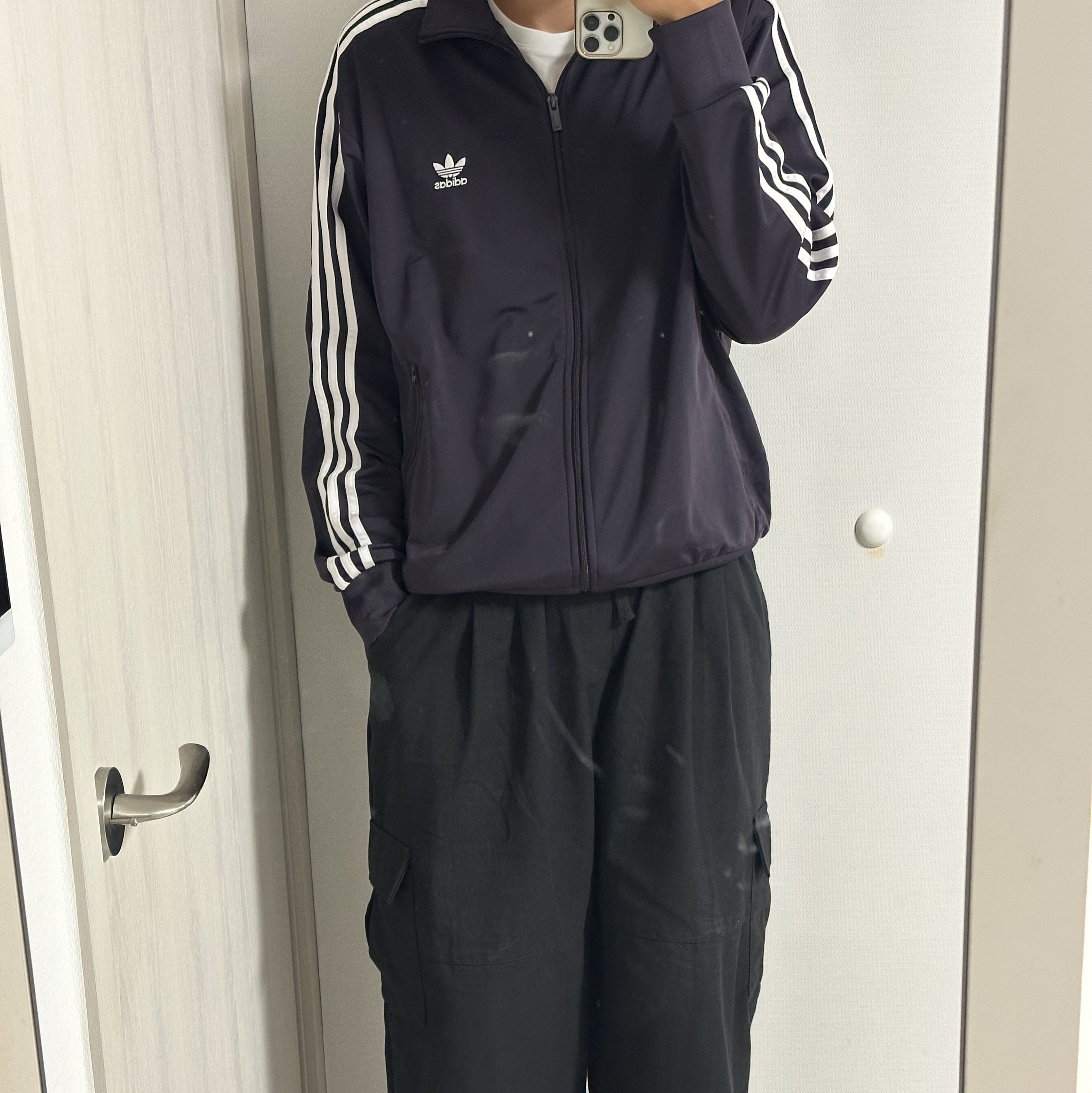 Adidas Adicolor Classic Firebird Track Top Aurora Black - KR Sizing 착용 스타일 - 2