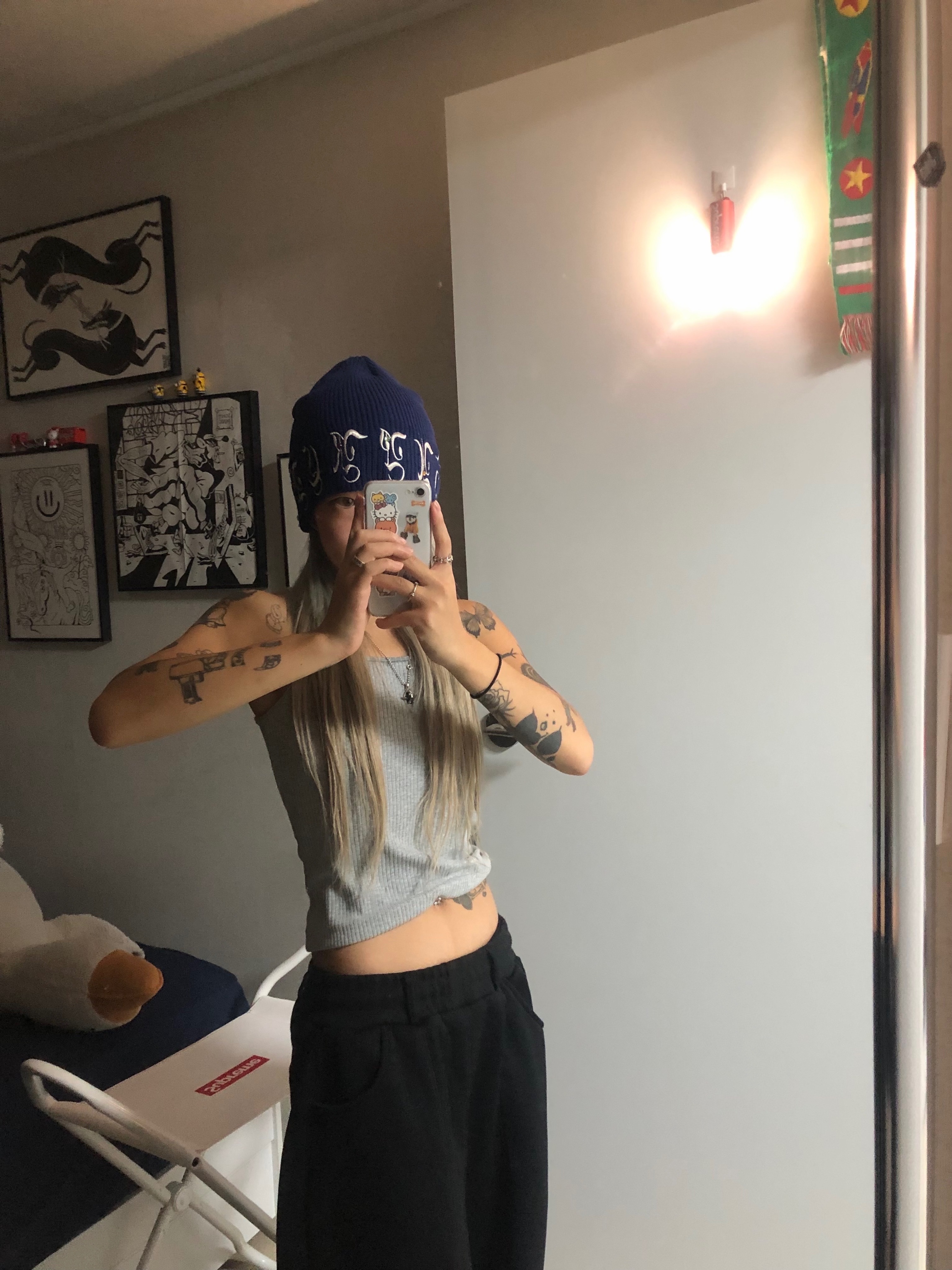 Supreme AOI Gems Beanie Dark Royal - 25FW 착용 스타일