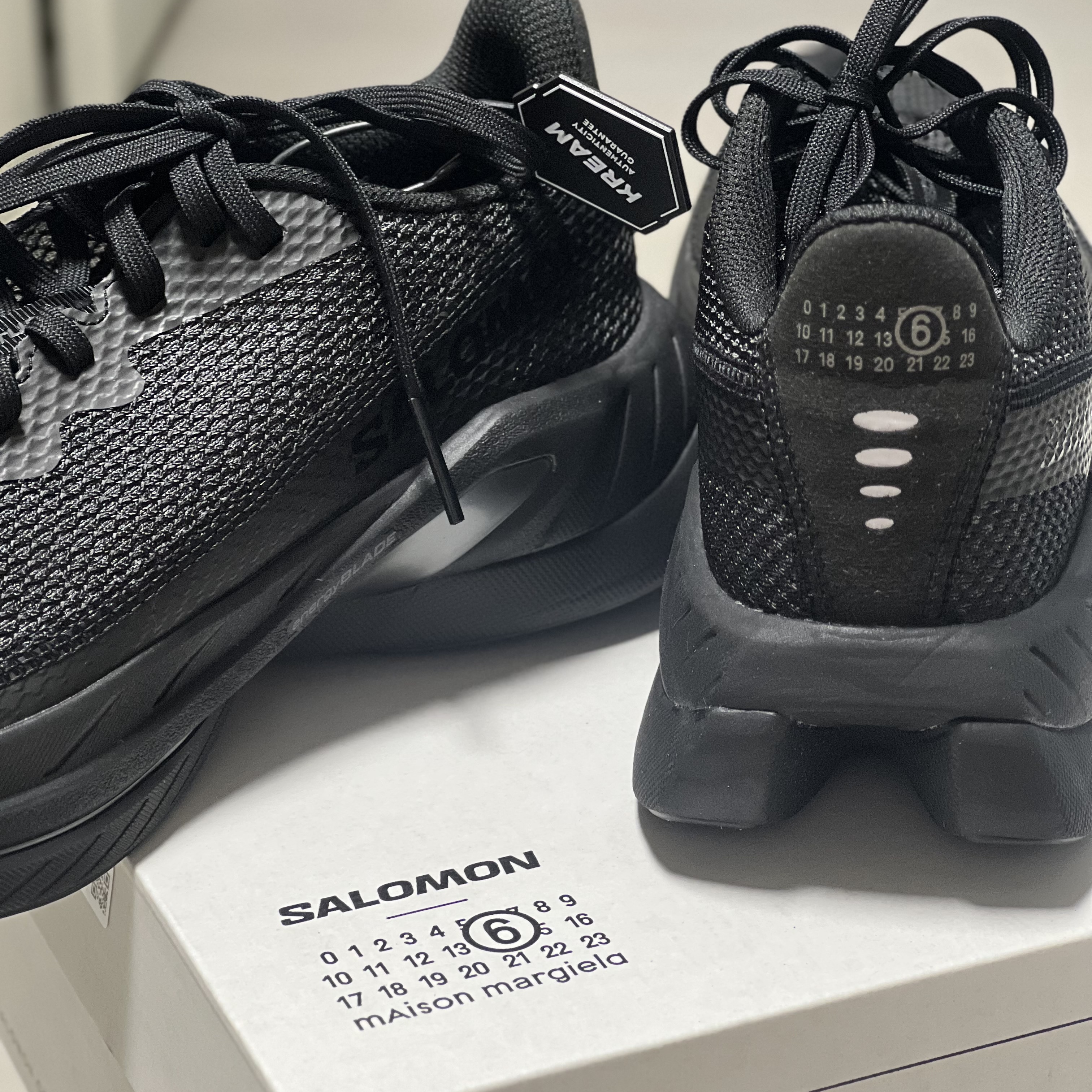Salomon x MM6 Maison Margiela Spectur 2 Black Pewter 착용 스타일