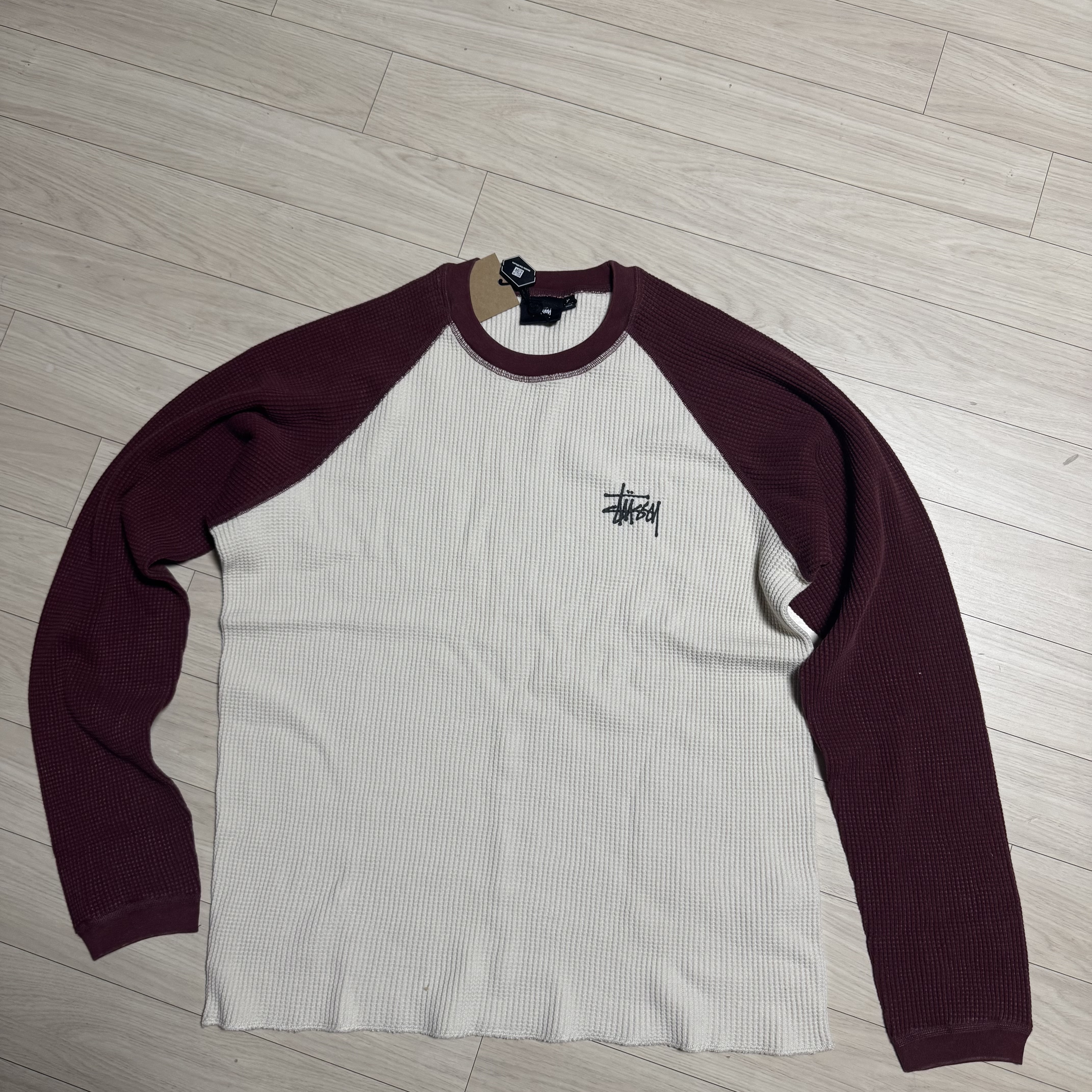 Stussy Basic Stussy Thermal 2 Tone LS T-Shirt Off White 착용 스타일 - 1