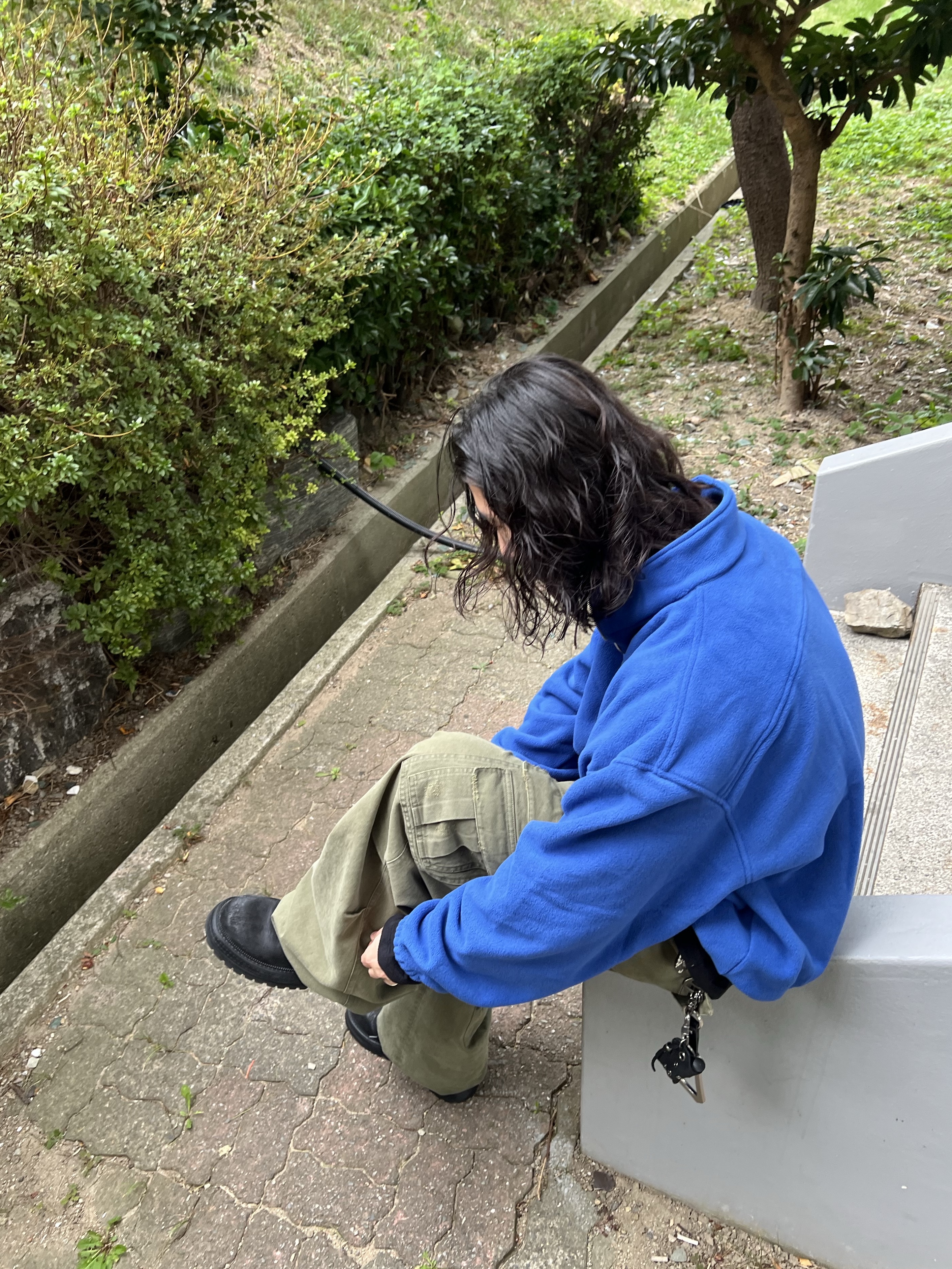 Nonnod Half Zip Fleece Blue, Nonnod Double Pocket Cargo Pants Vintage Khaki 착용 스타일 - 4
