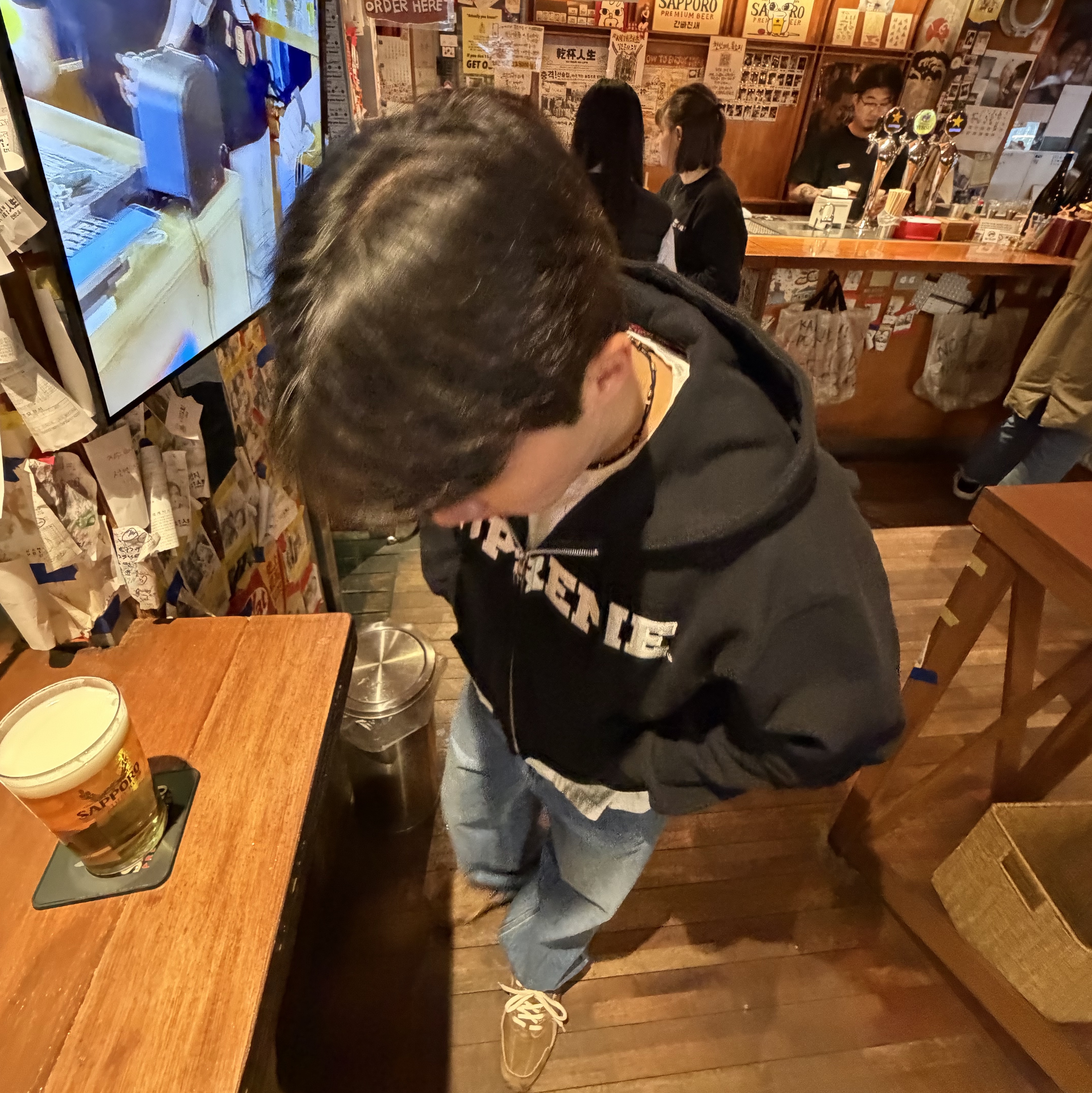 Supreme Collegiate Applique Zip Up Hooded Sweatshirt Black - 25FW, (W) New Balance x Miu Miu 530 Suede Mesh Sneakers Cinnamon 착용 스타일 - 2