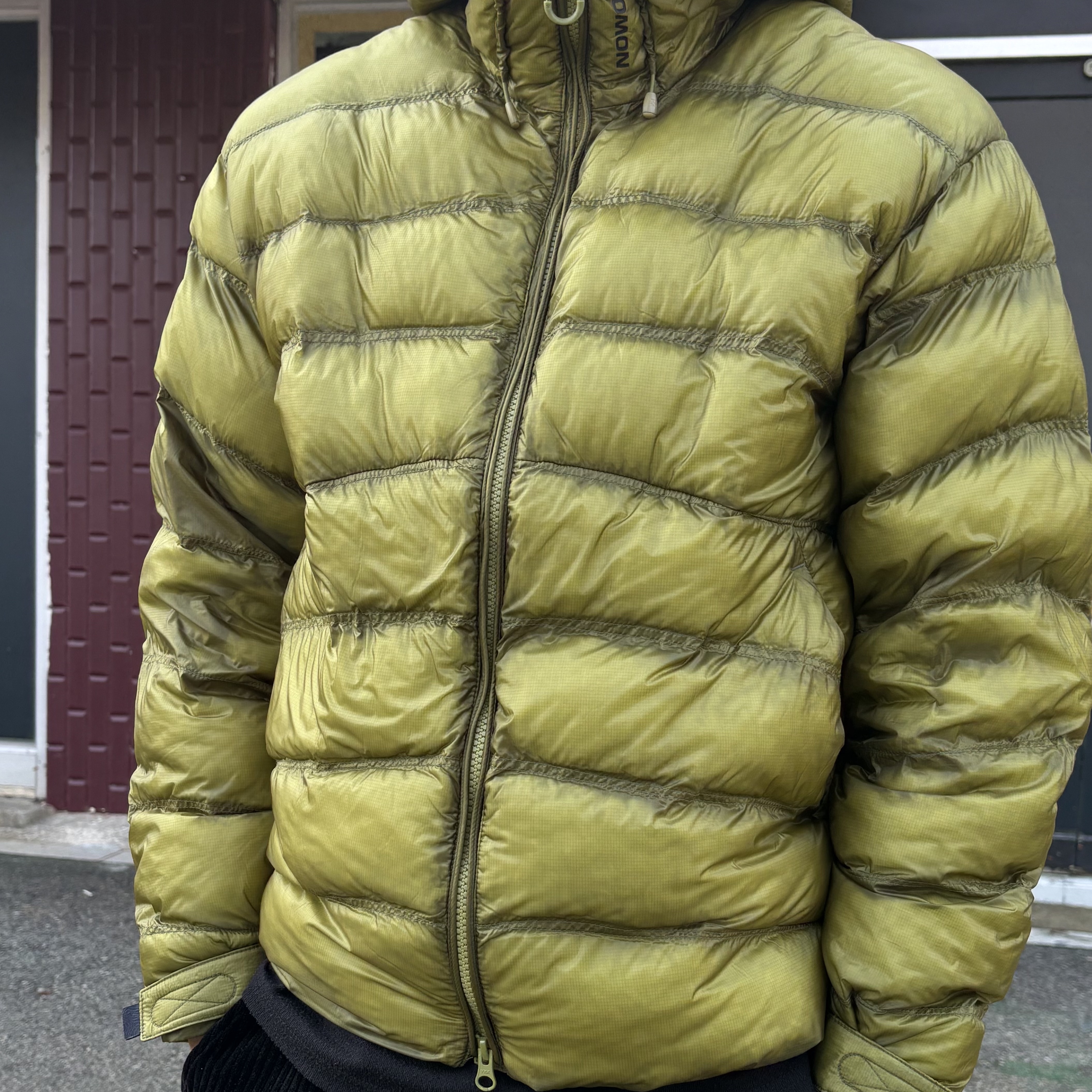 Salomon UNI Cross Insulation Jacket Seed Green 착용 스타일