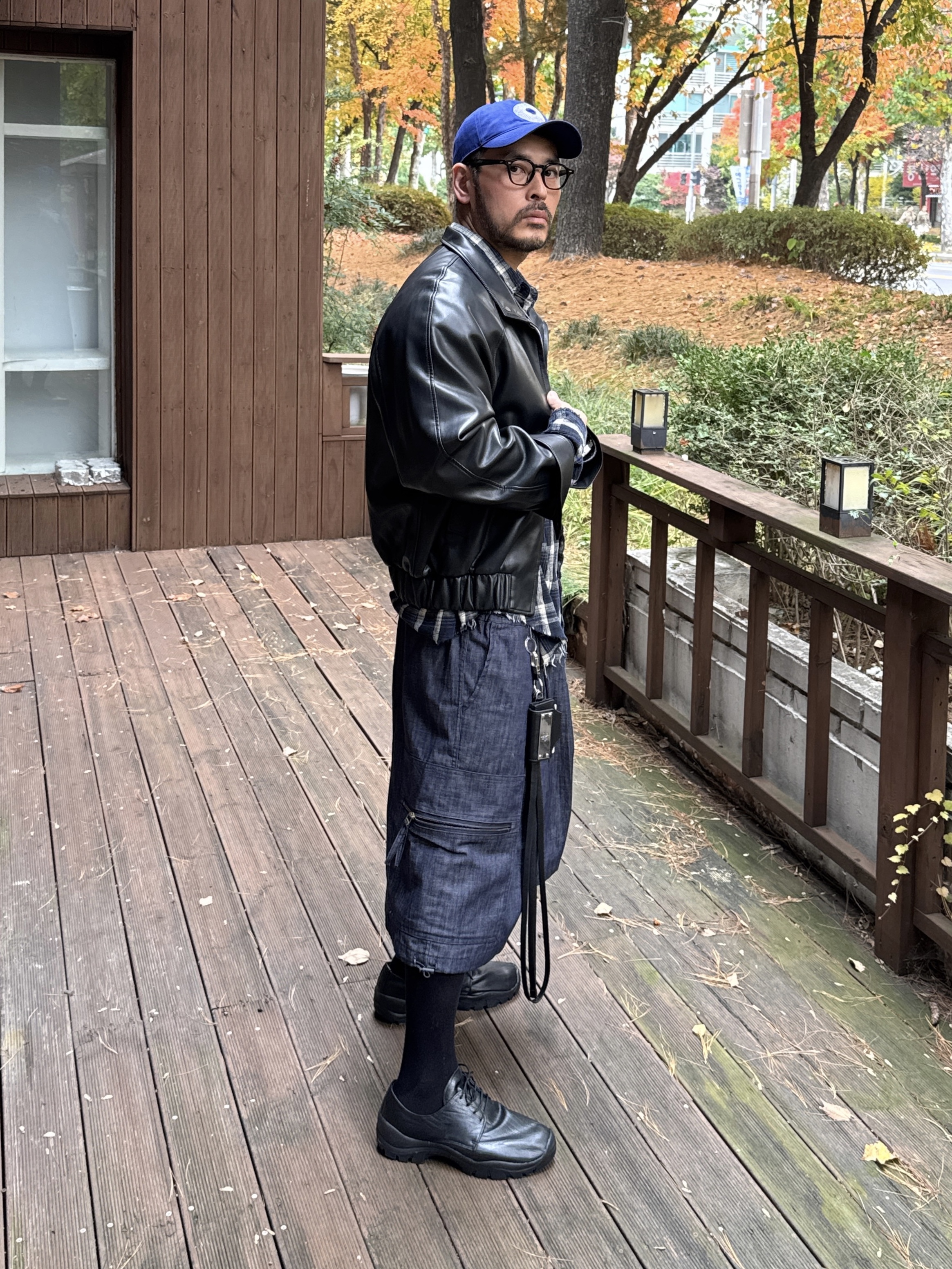 Curated Parade Uncircle Cap Blue, COREOFALCHEMY Qubi Trailer Hybrid Derby Shoes 착용 스타일 - 1