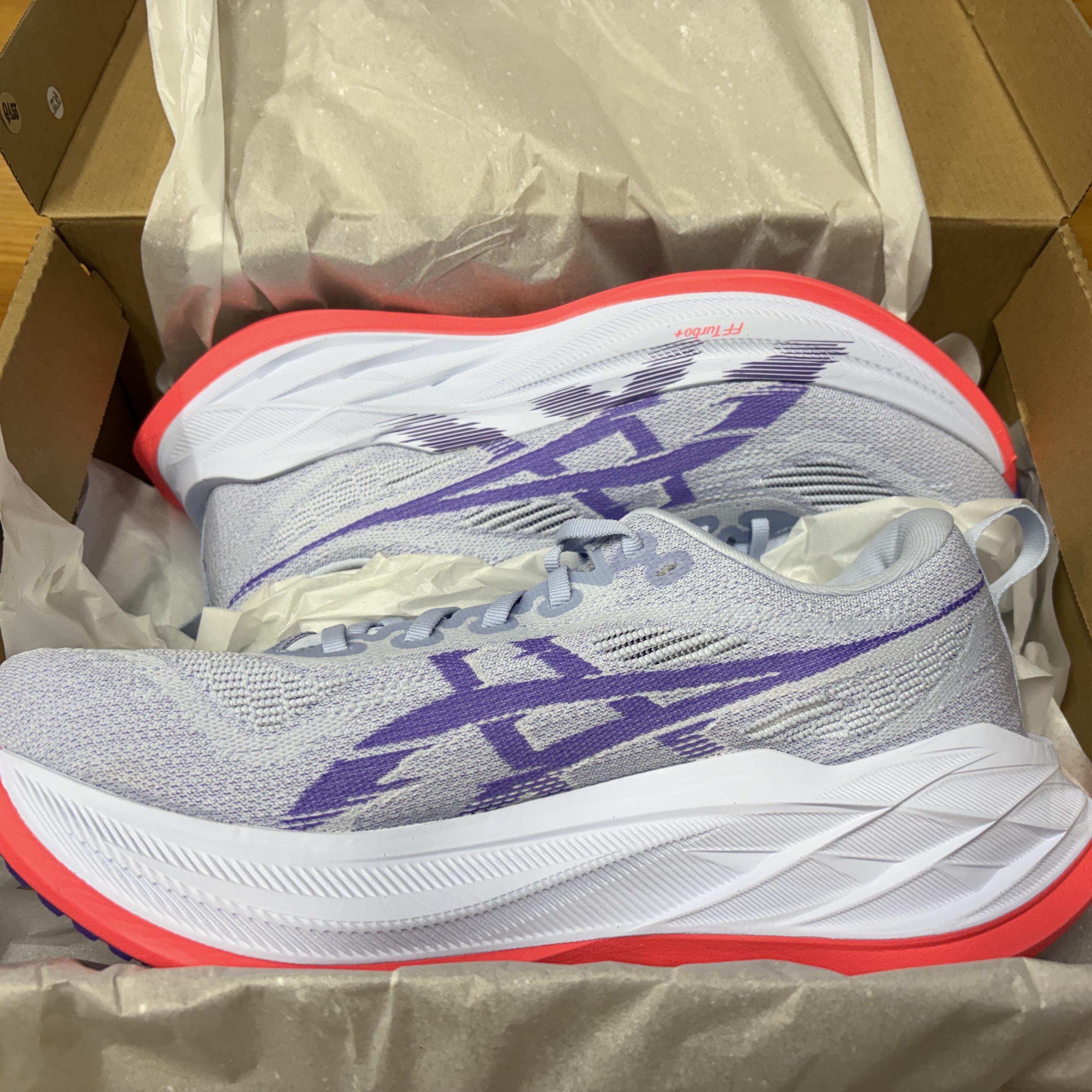 Asics Superblast 2 Blue Fade Edo Purple 착용 스타일 - 3