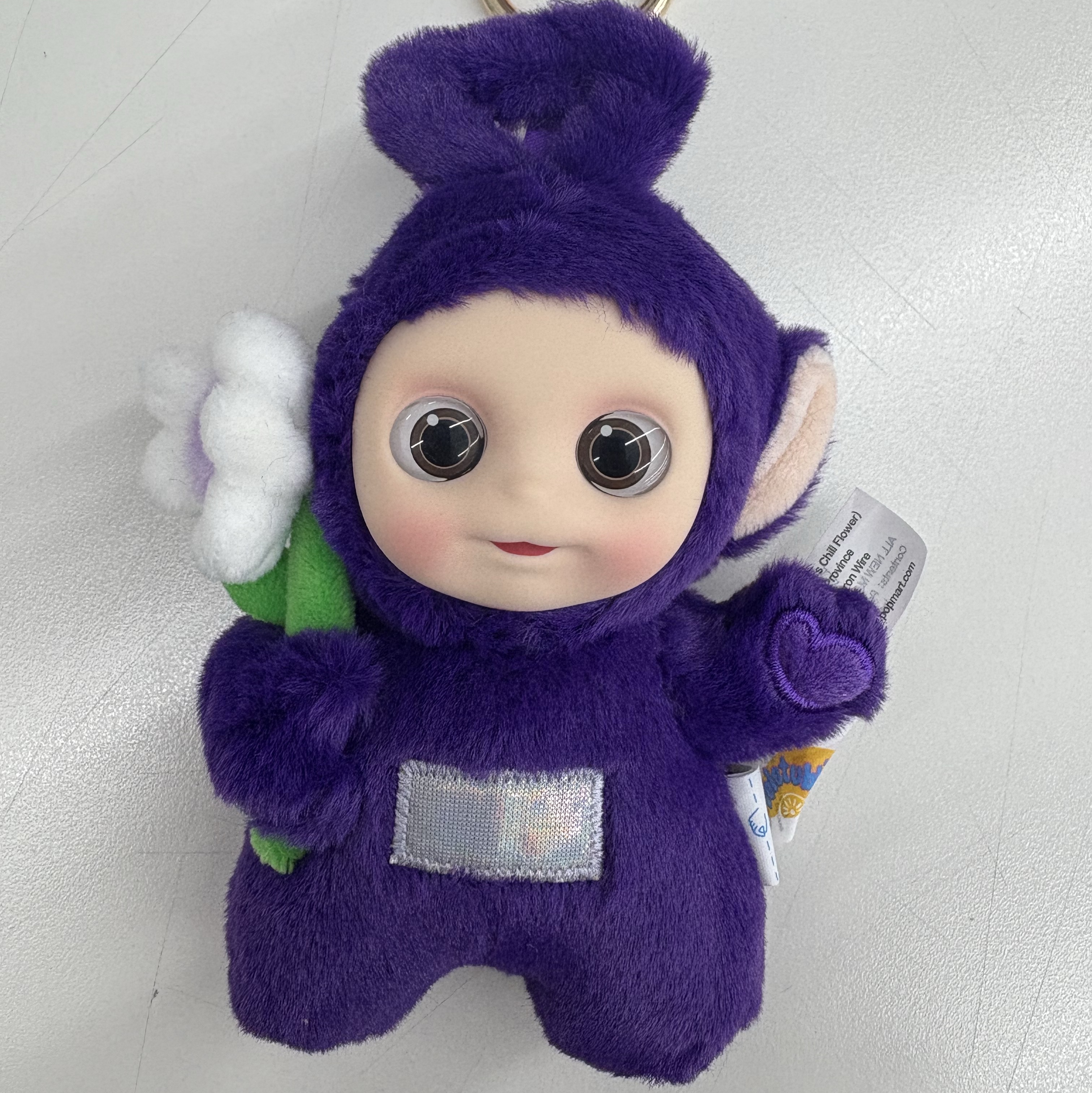 Pop Mart Teletubbies Say Hello Series Figures Sealed Case (1 Blind Box), Pop Mart Teletubbies Say Hello Series Figures Sealed Case Tinky Winky's Chill Flower (Opened Case) 착용 스타일