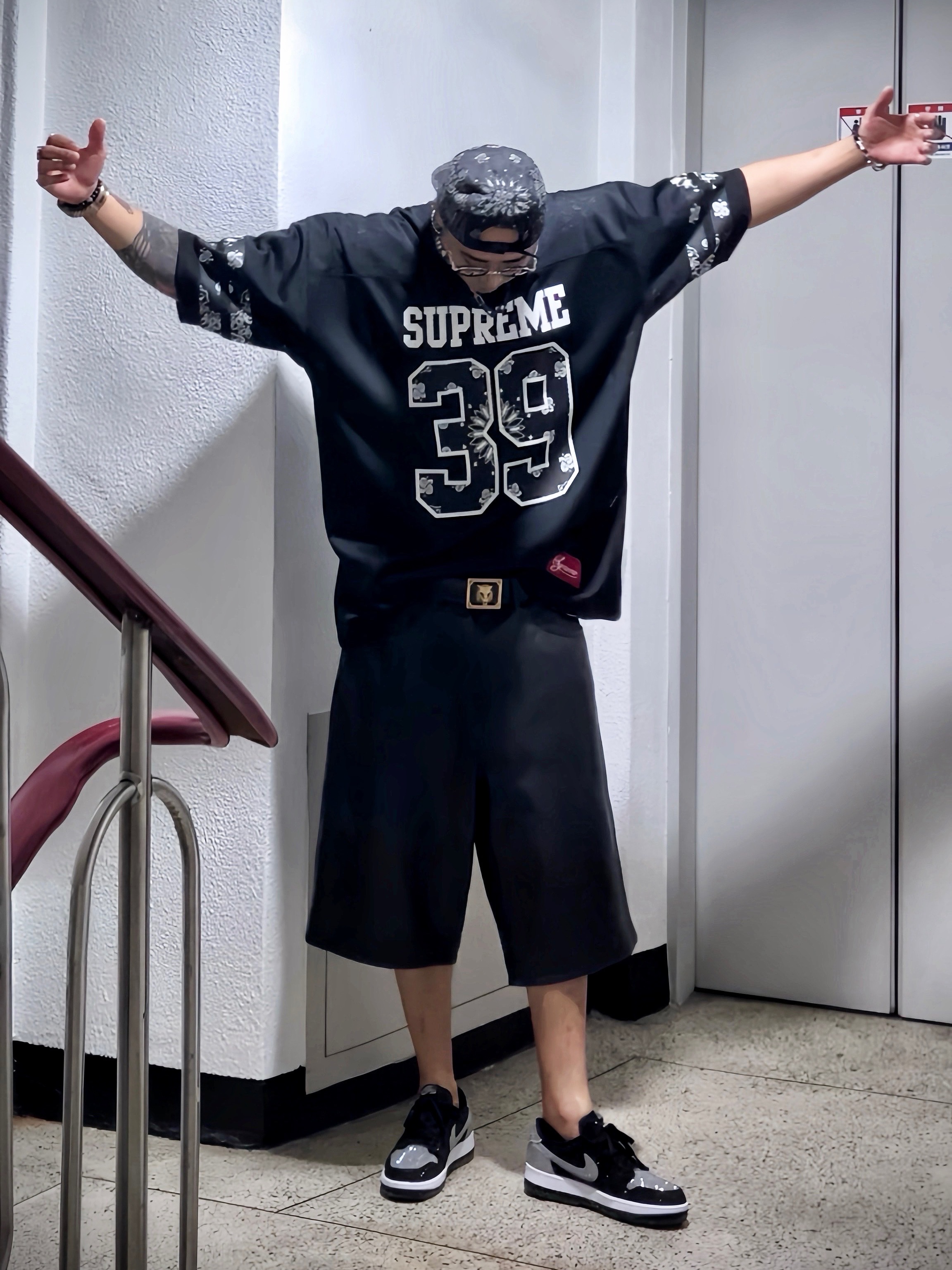 Supreme Bandana Jacquard Denim Camp Cap Black - 25SS, Chrome Hearts SEX T-9 Black Shiny Silver 착용 스타일