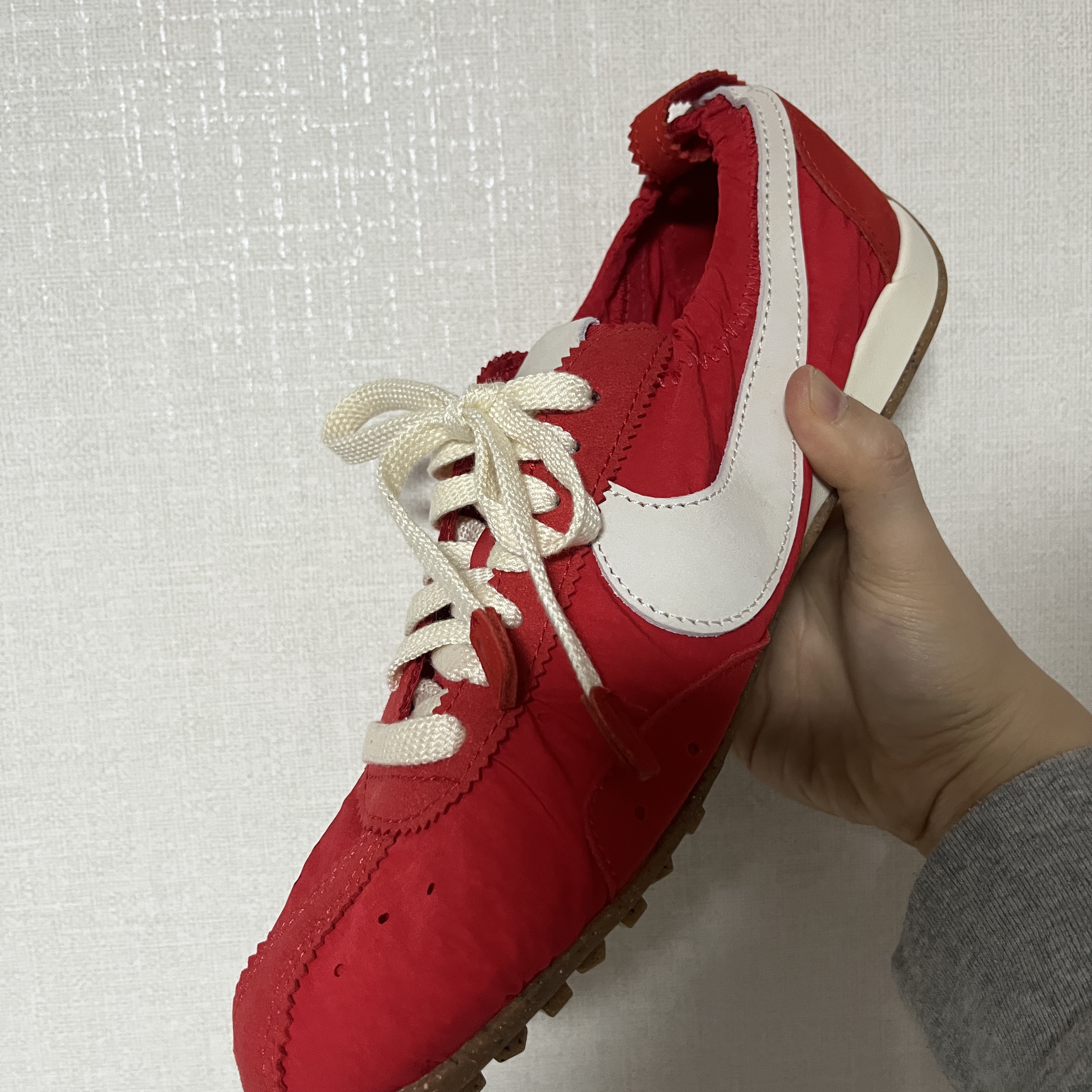 Nike x Jacquemus Moon Shoe SP University Red and Bicycle Yellow 착용 스타일 - 8