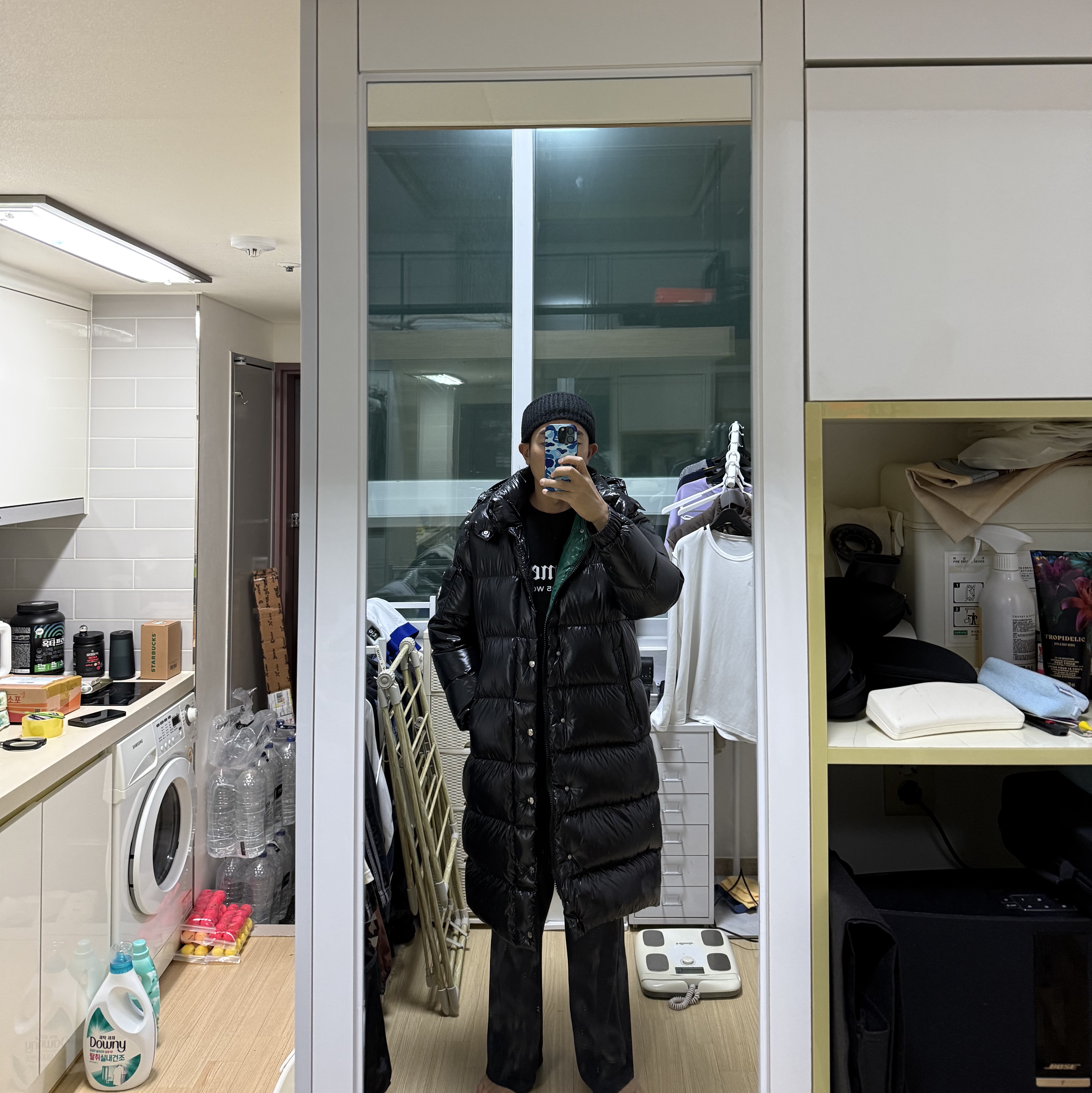 Moncler Hanoverian Long Down Jacket Black - 23FW 착용 스타일