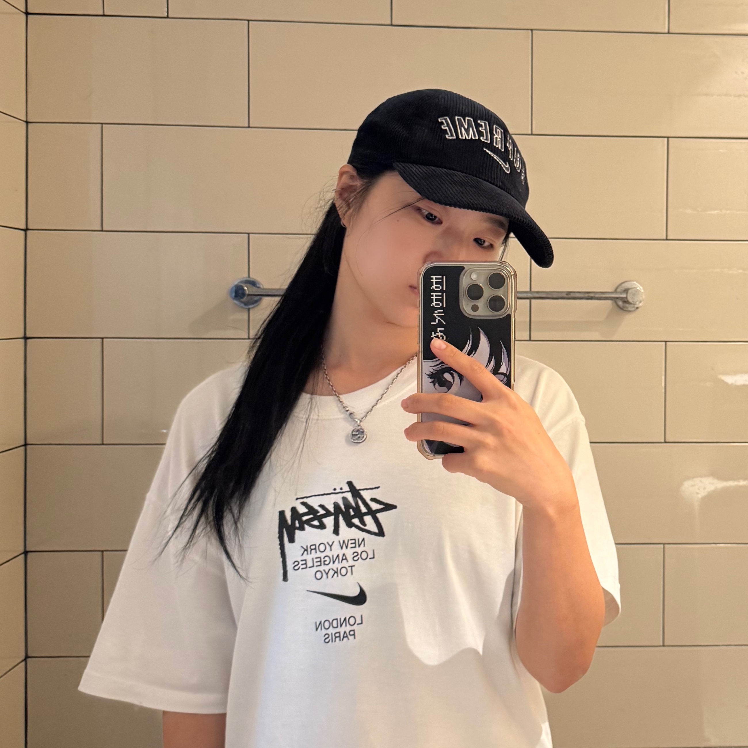 Gucci Interlocking G Pendant Necklace Silver, Supreme x Nike Arc Corduroy 6-Panel Black - 22SS 착용 스타일