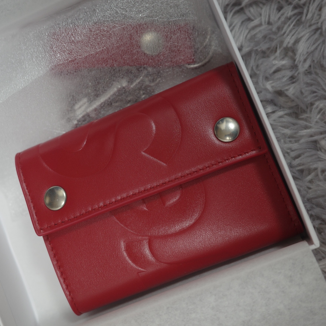 Supreme Leather Chain Wallet Red 착용 스타일 - 2