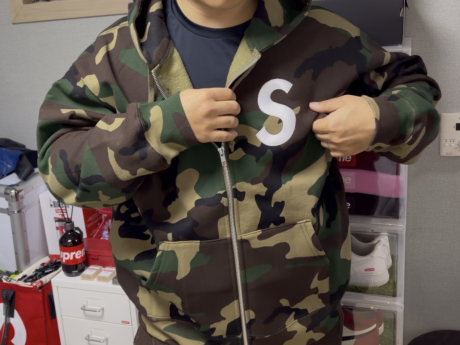 Supreme S Logo Zip Up Hooded Sweatshirt Woodland Camo - 25FW 착용 스타일 - 2