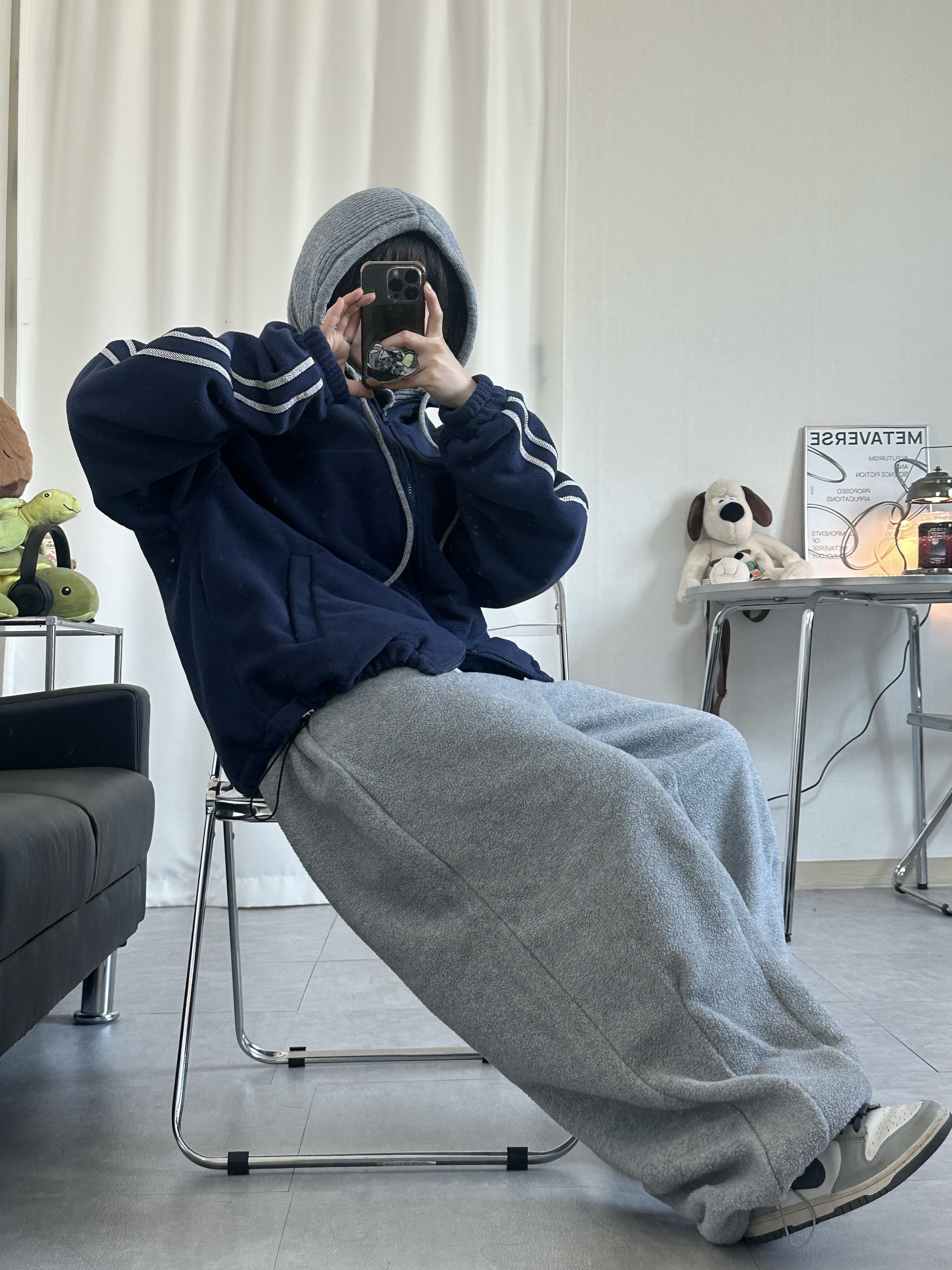 (W) Nike Dunk Low Light Smoke Grey 착용 스타일 - 1