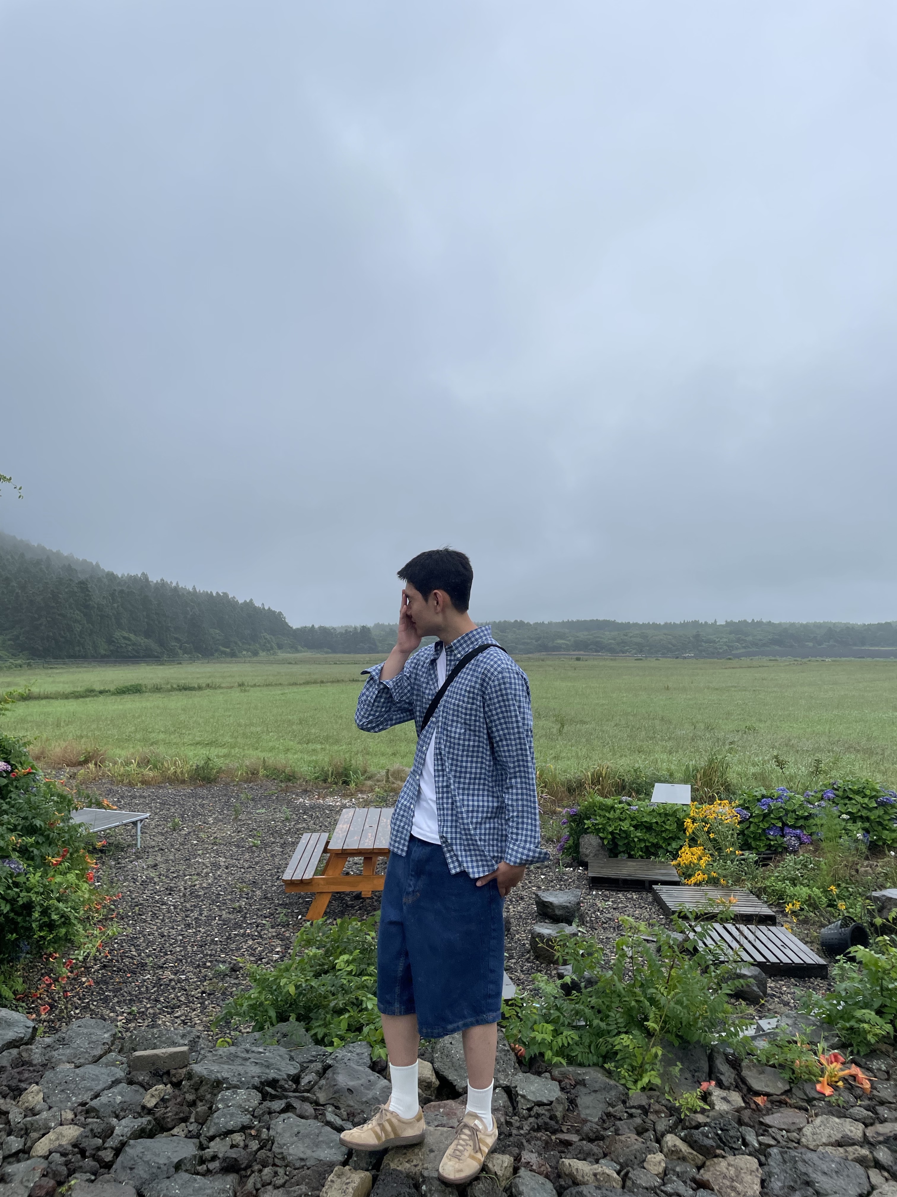 Carhartt WIP Essentials Bag Black, Polar Skate Co Big Boy Shorts Dark Blue 착용 스타일 - 2