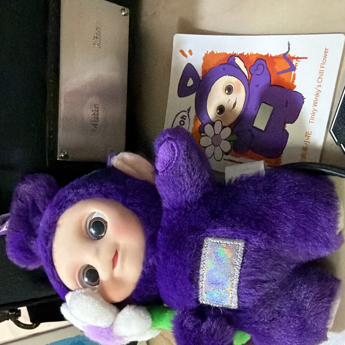 Pop Mart Teletubbies Say Hello Series Figures Sealed Case Tinky Winky's Chill Flower (Opened Case), Matin Kim Baby Sporty Tote Bag Black 착용 스타일