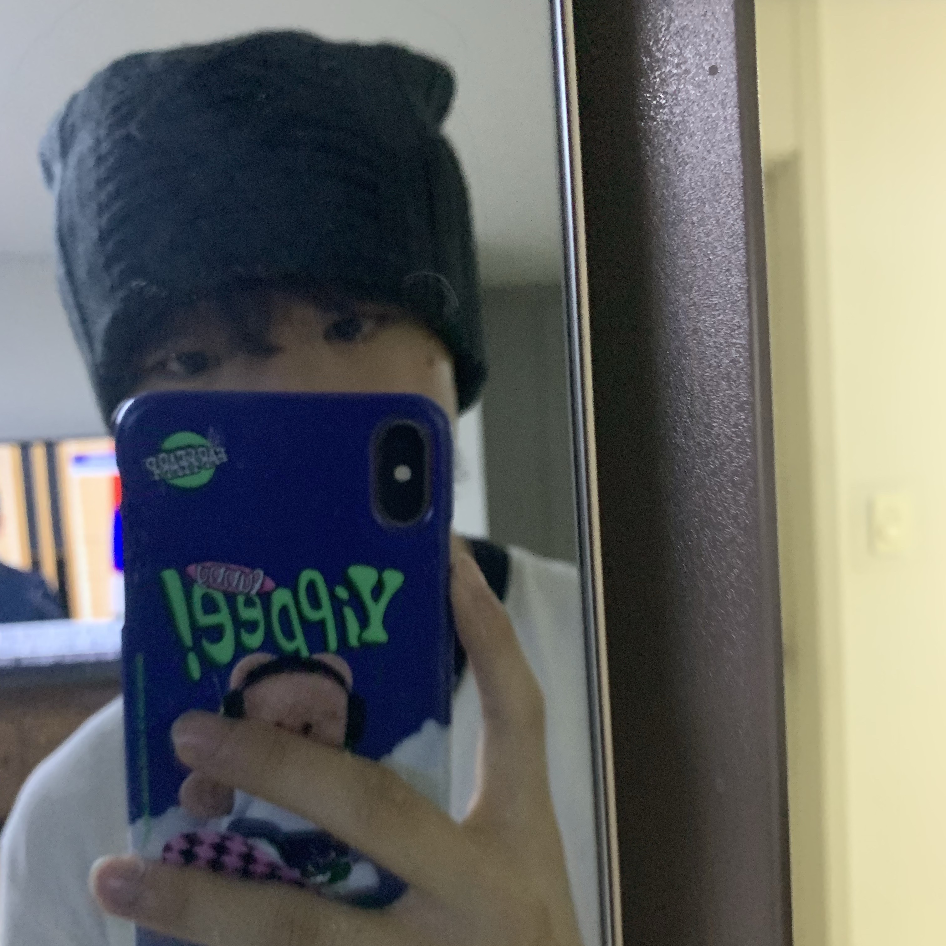 Hatchingroom Jacquard Big Beanie Charcoal 착용 스타일