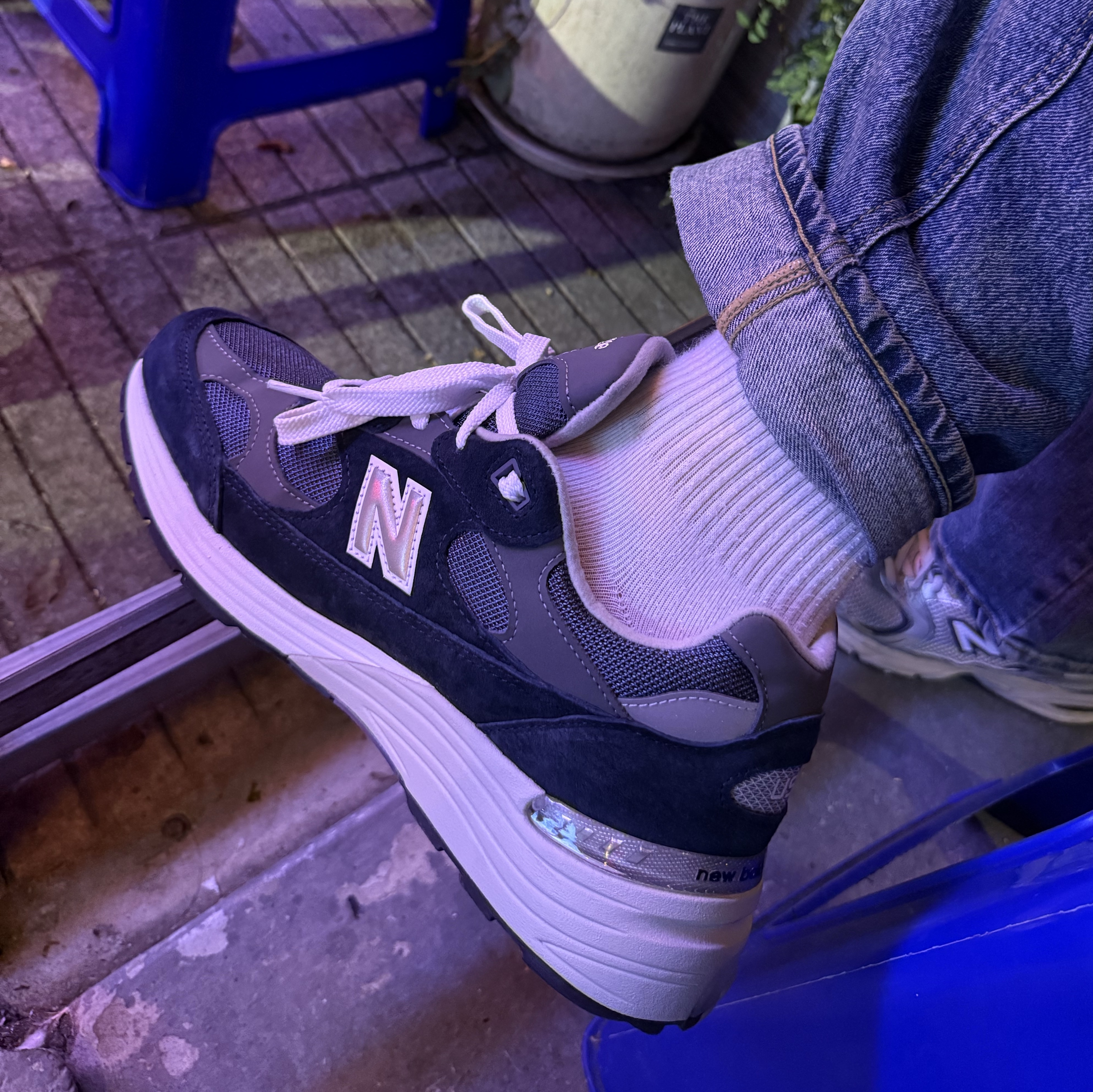 New Balance 992 Made in USA Core Navy, New Balance 530 Steel Grey 착용 스타일 - 3