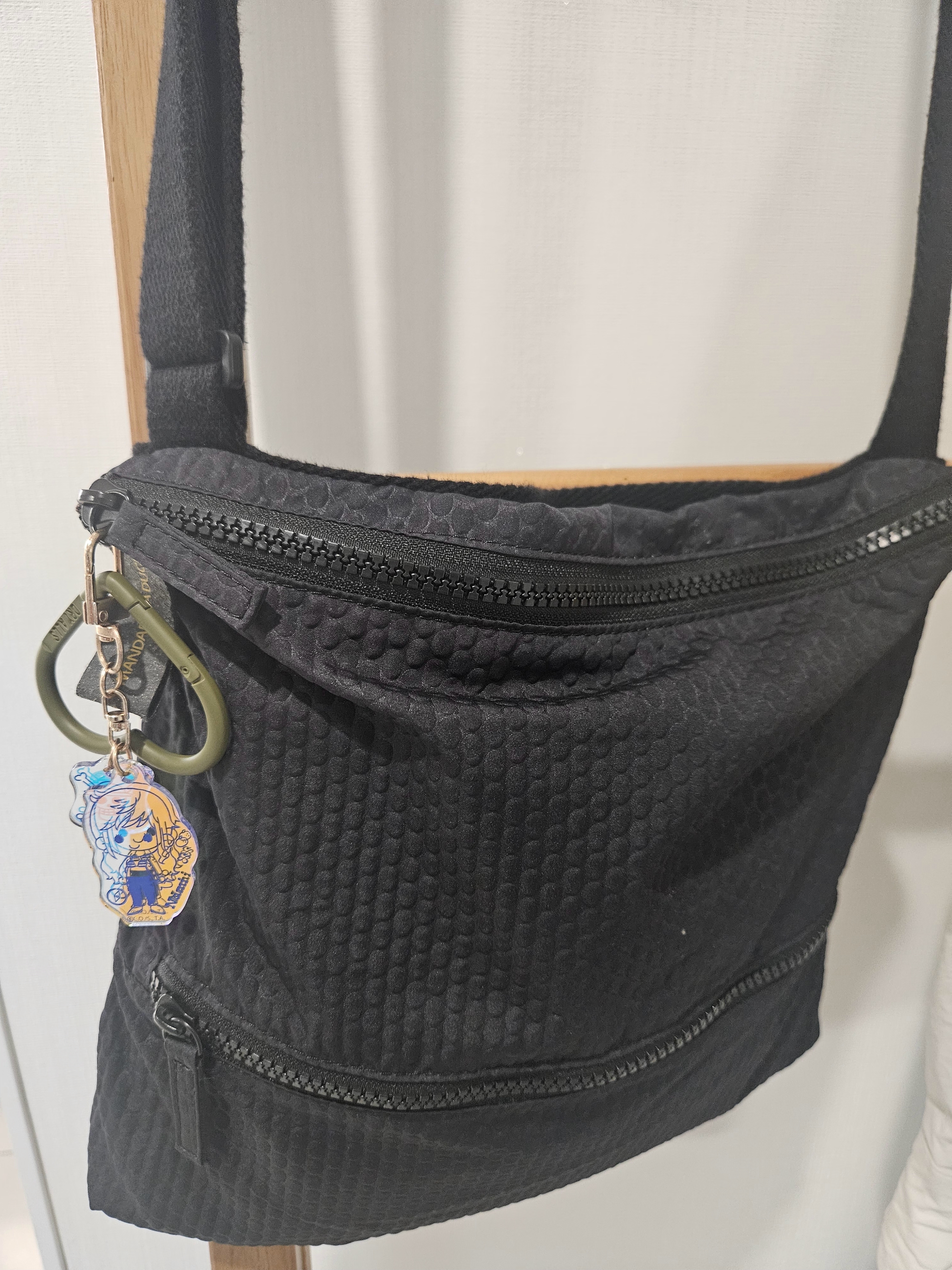 Human Made Heart Carabiner Olive Drab, Starbucks x Playmobil SS Kinto Play Cold Cup 300ml 착용 스타일 - 2