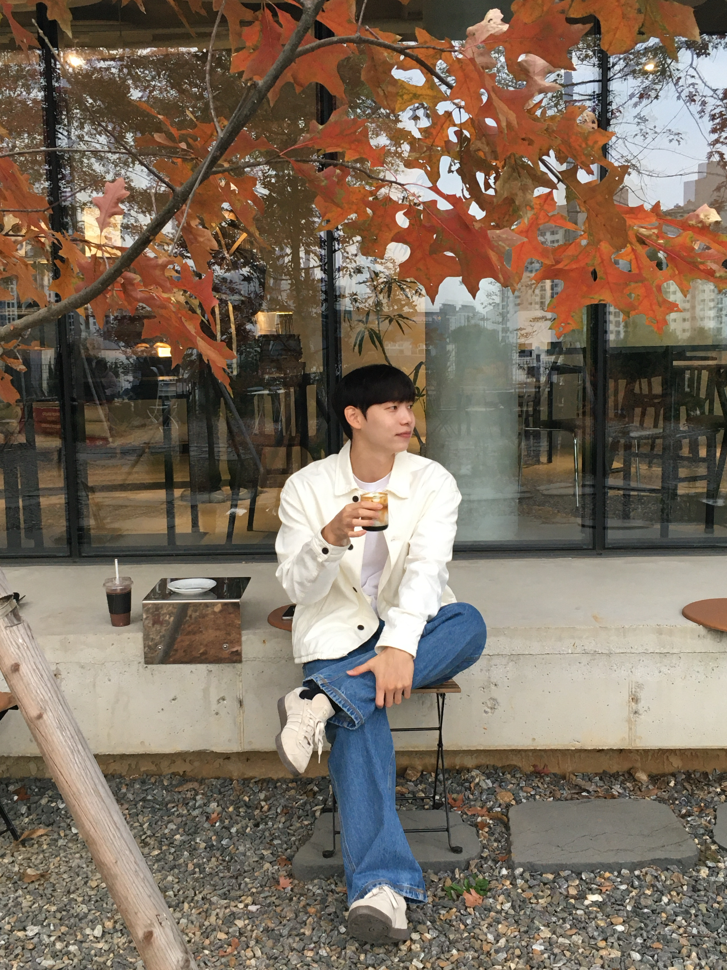 (W) Adidas Bern  White Gum 착용 스타일 - 3