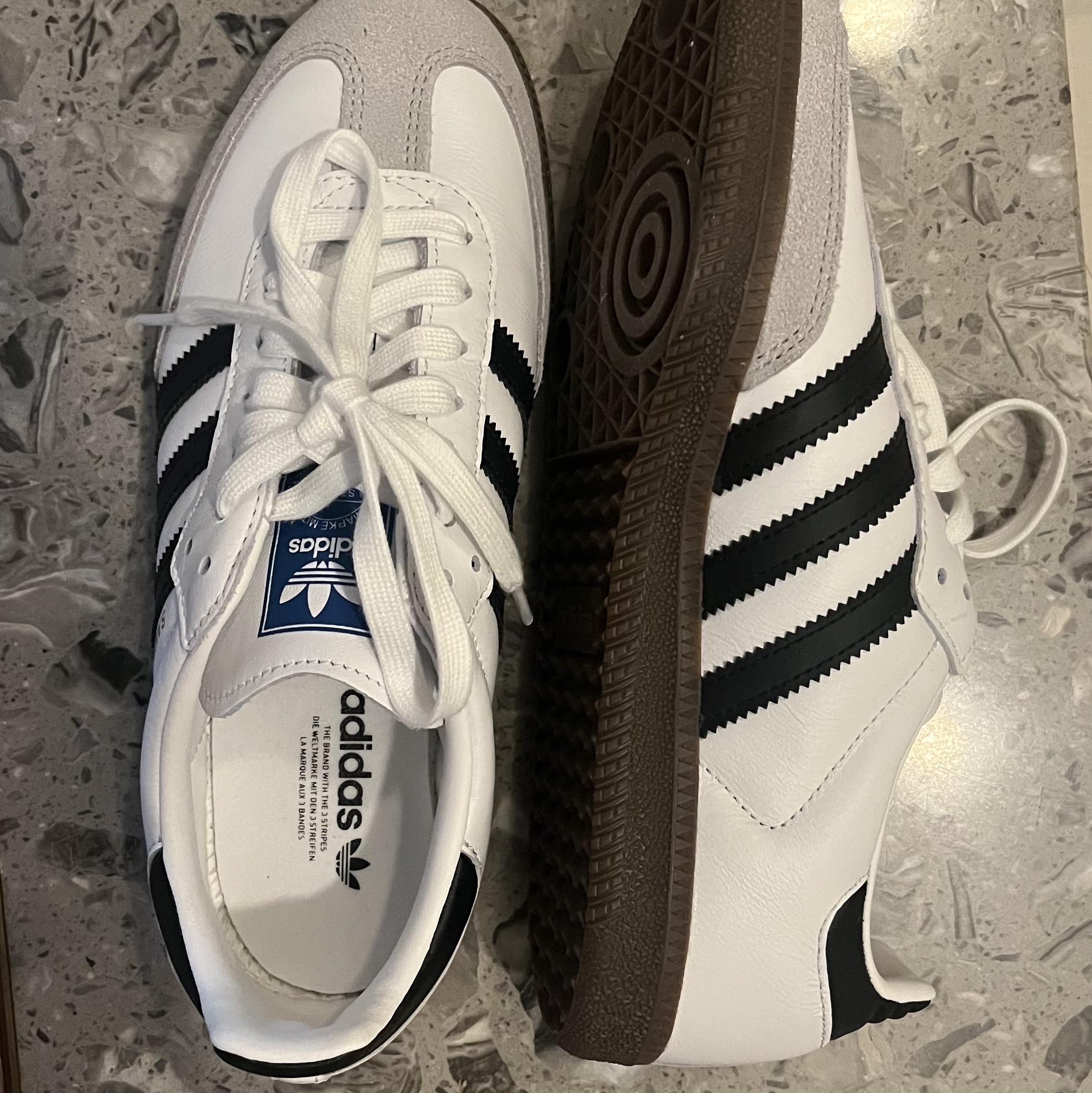 Adidas Samba OG Cloud White 착용 스타일 - 2