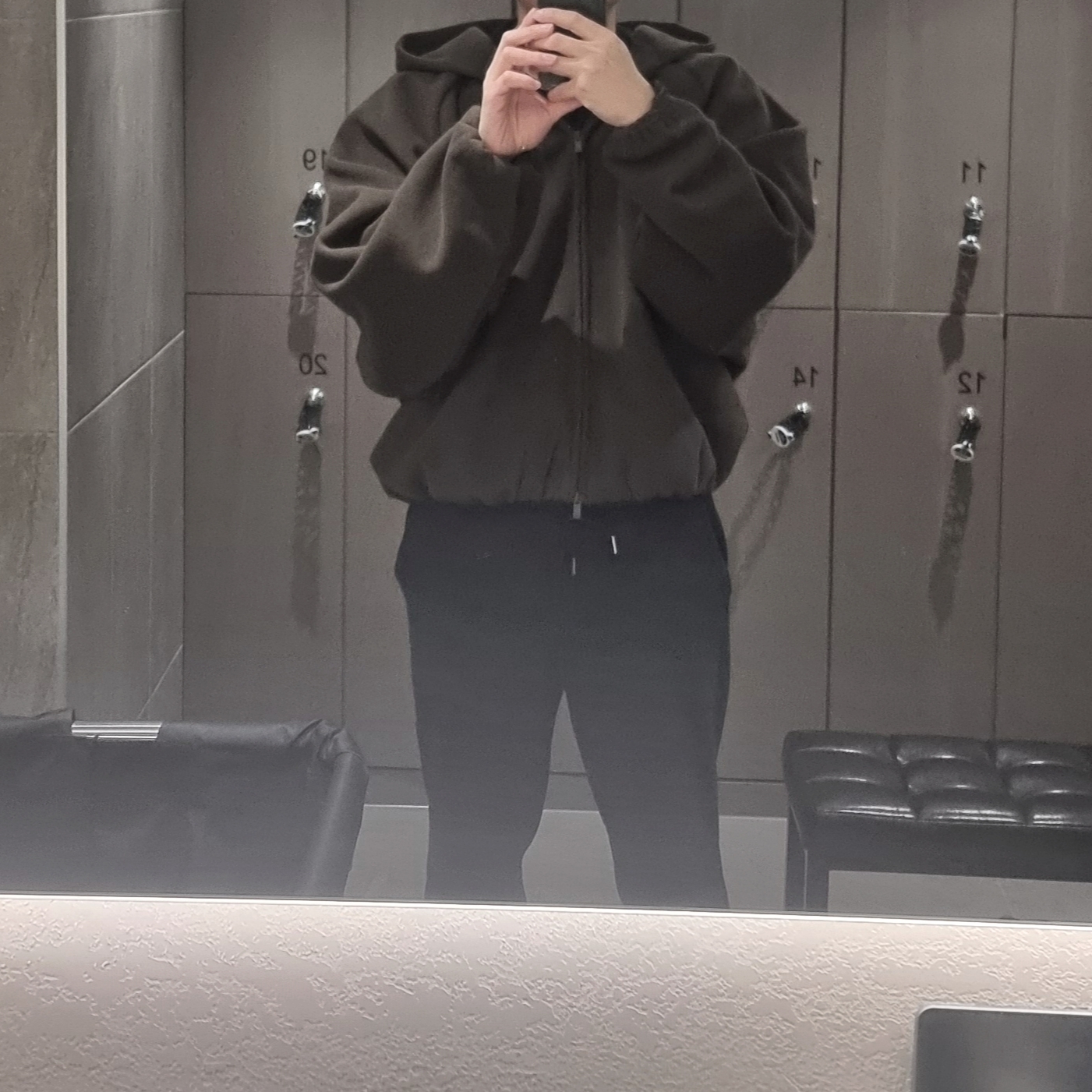 Essentials Brushed Full Zip Hoodie Bomber Jacket Brown - 24FW 착용 스타일 - 3