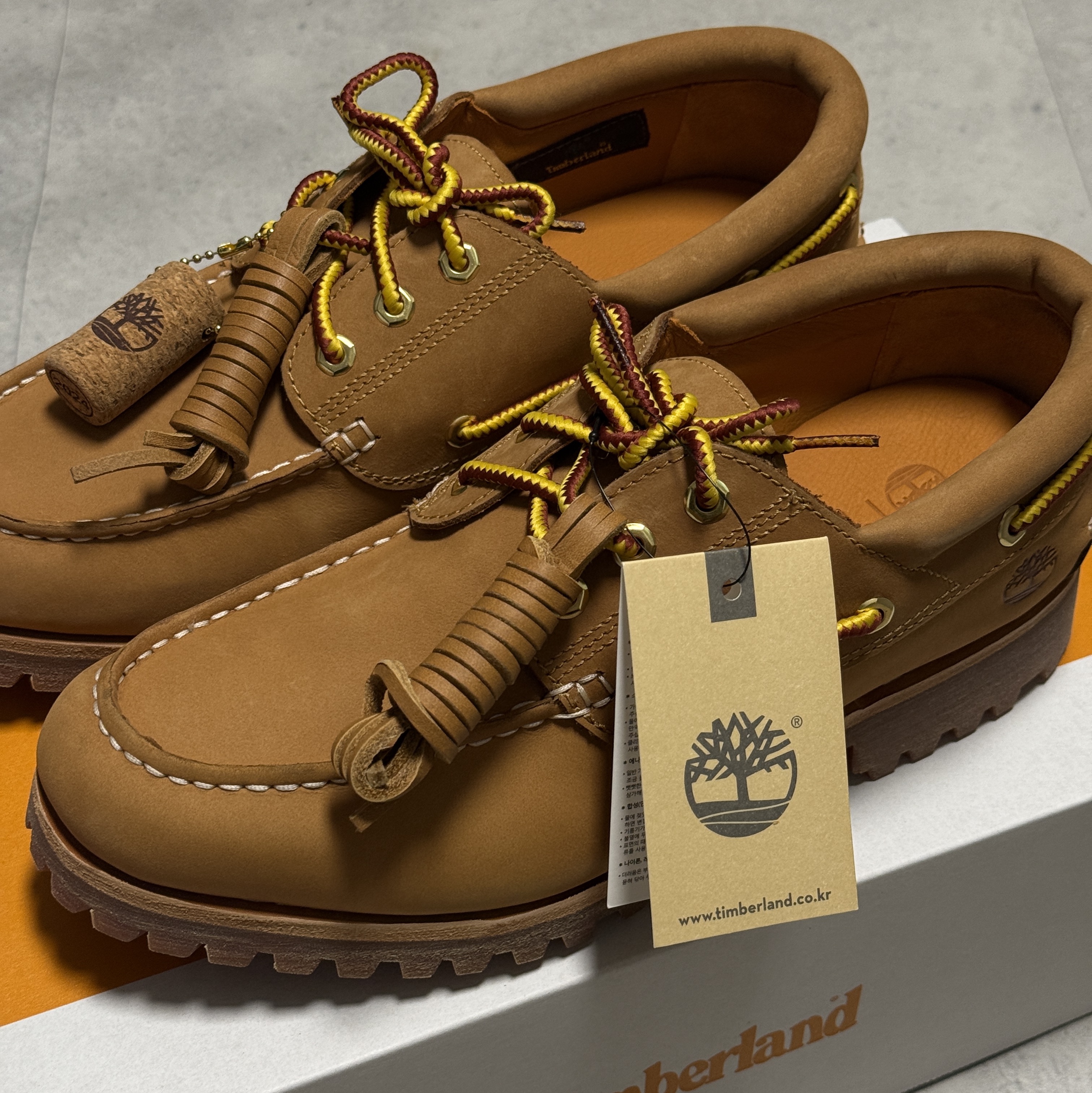 Timberland x AndreM Hoffwann 3-Eye Classic Lug Wheat - Wide 착용 스타일 - 3