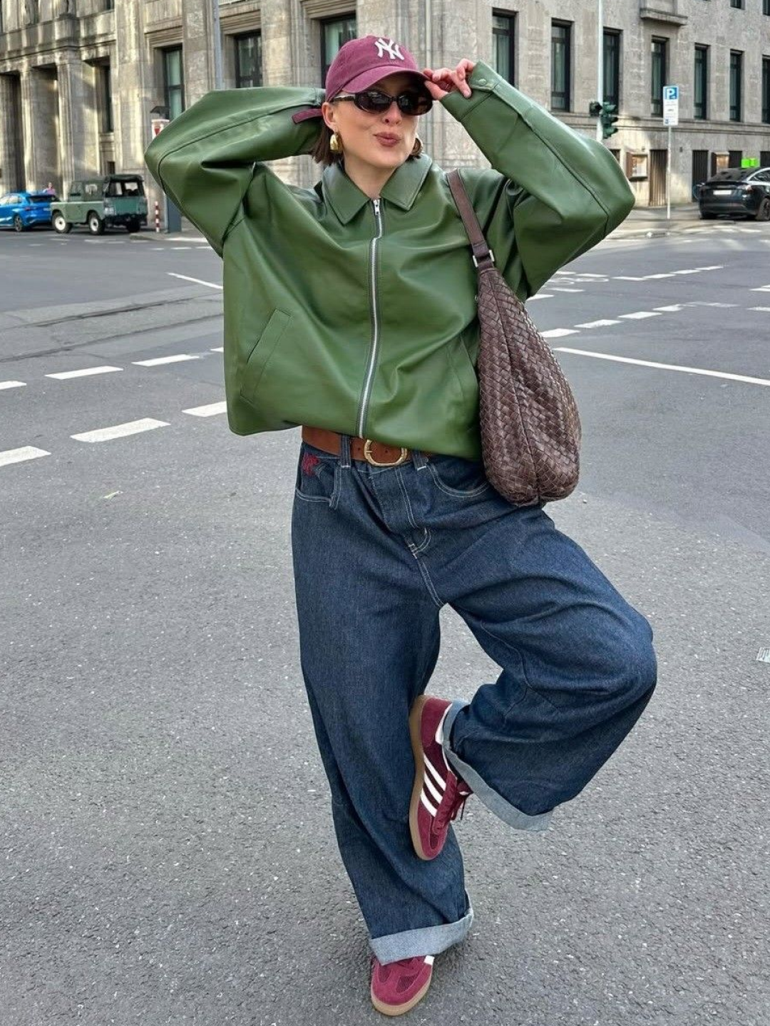 Hevets W Fake Leather Jumper Black, Dominant 2Way Cropped Distressed Leather Jacket Khaki Olive 착용 스타일 - 2