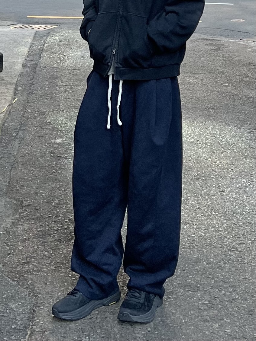 Knitted Curved Training Pants Navy, Skechers Max Cushioning Premier 2.0 Black Charcoal 착용 스타일