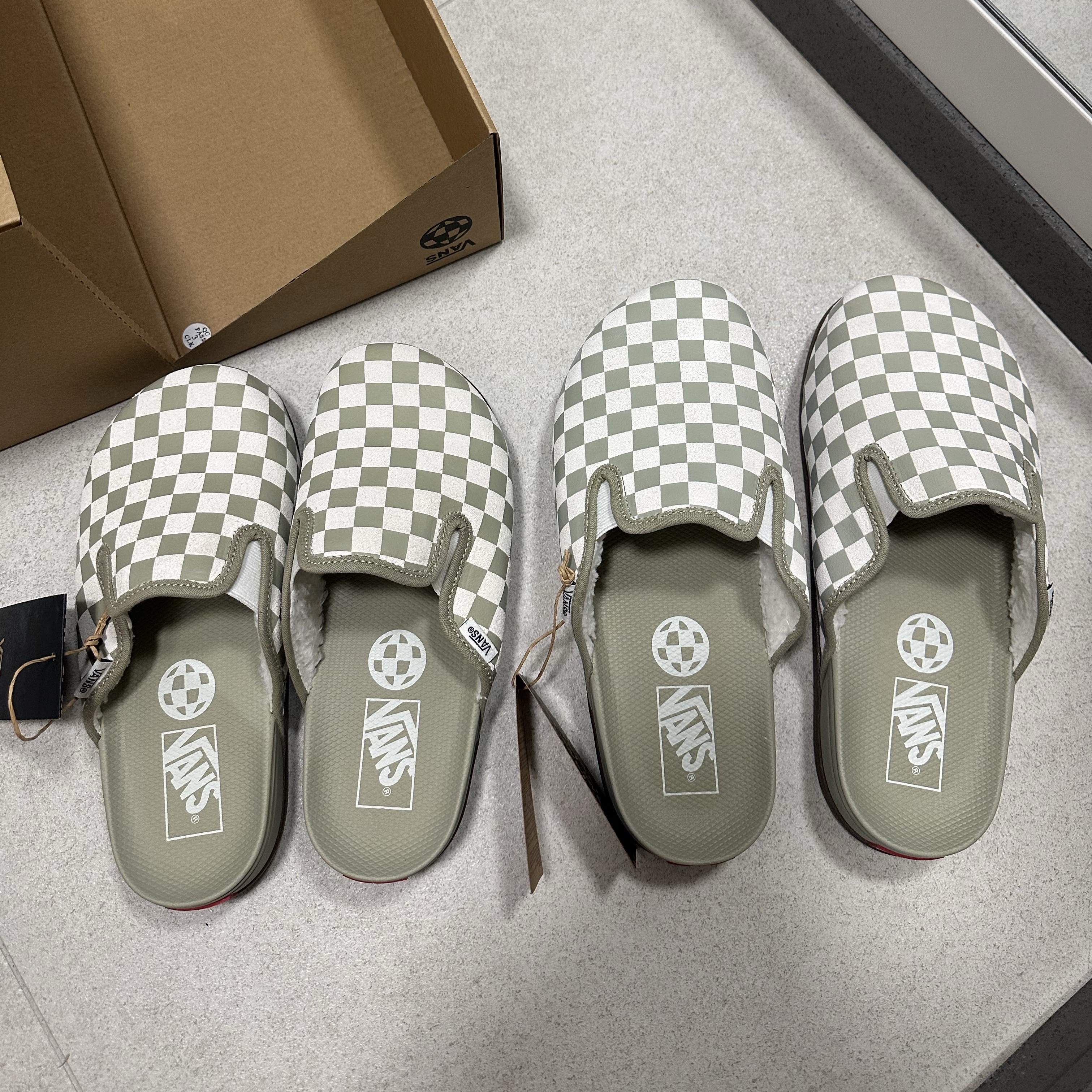 Vans MTE Harbor Mule VR3 Checkerboard Sage 착용 스타일 - 2