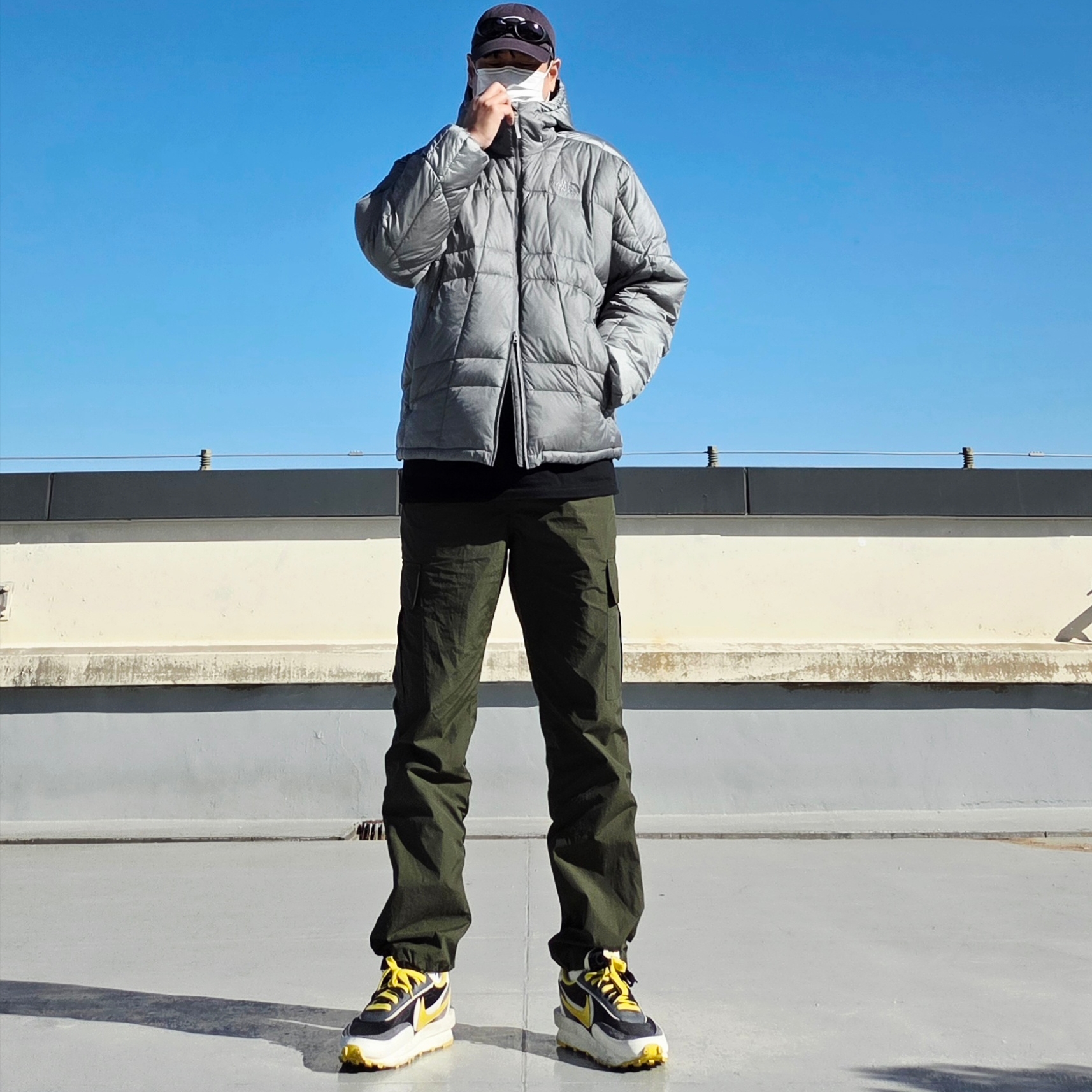 Oakley Eye Jacket Redux Matte Black Frame Prizm Grey Lenses High Bridge Fit, Oakley Remix Dad Hat Blackout 착용 스타일 - 2