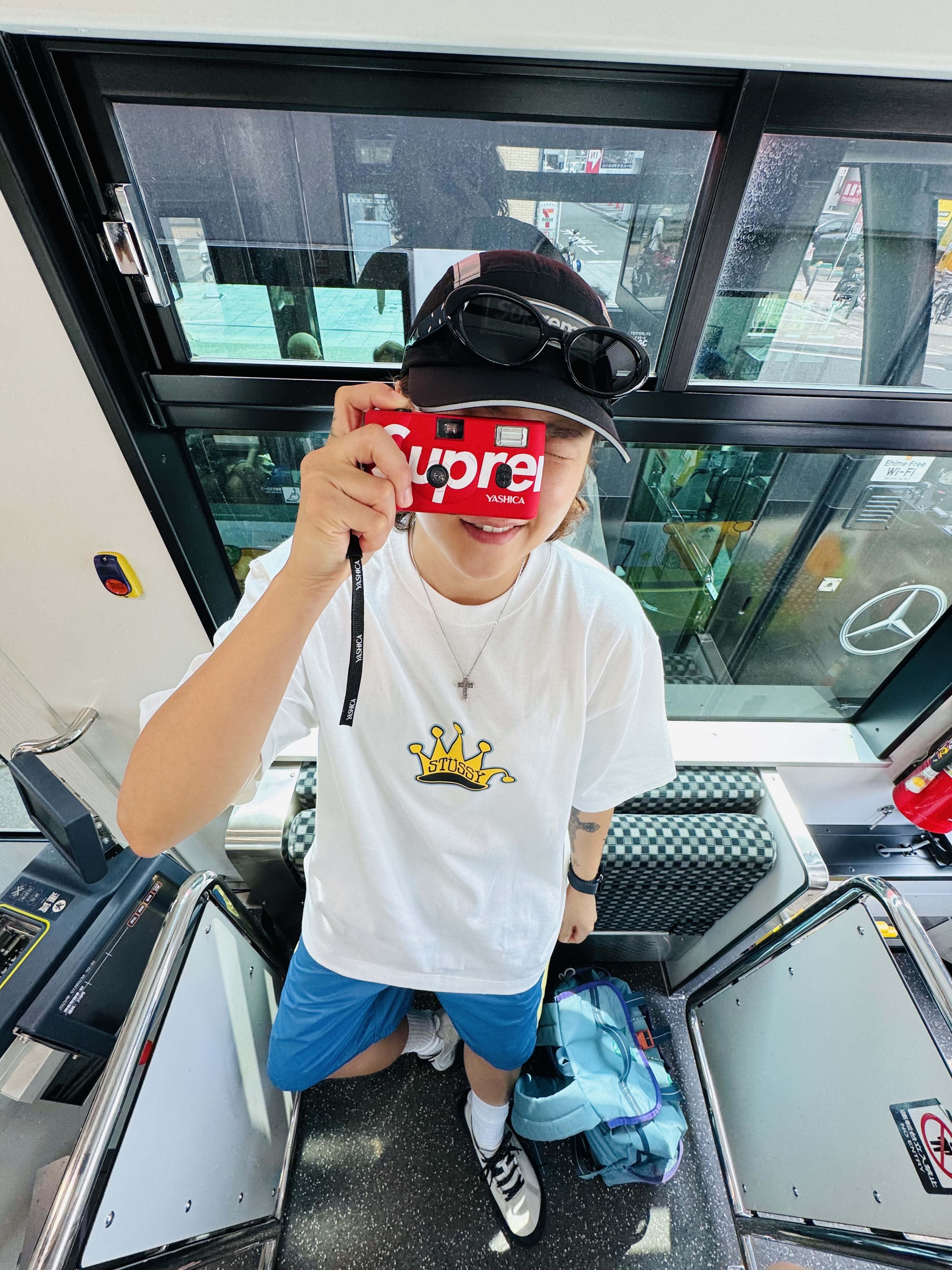Supreme Side Mesh Camp Cap Black - 25SS, Supreme Yashica MF-1 Camera Red - 21SS 착용 스타일 - 1