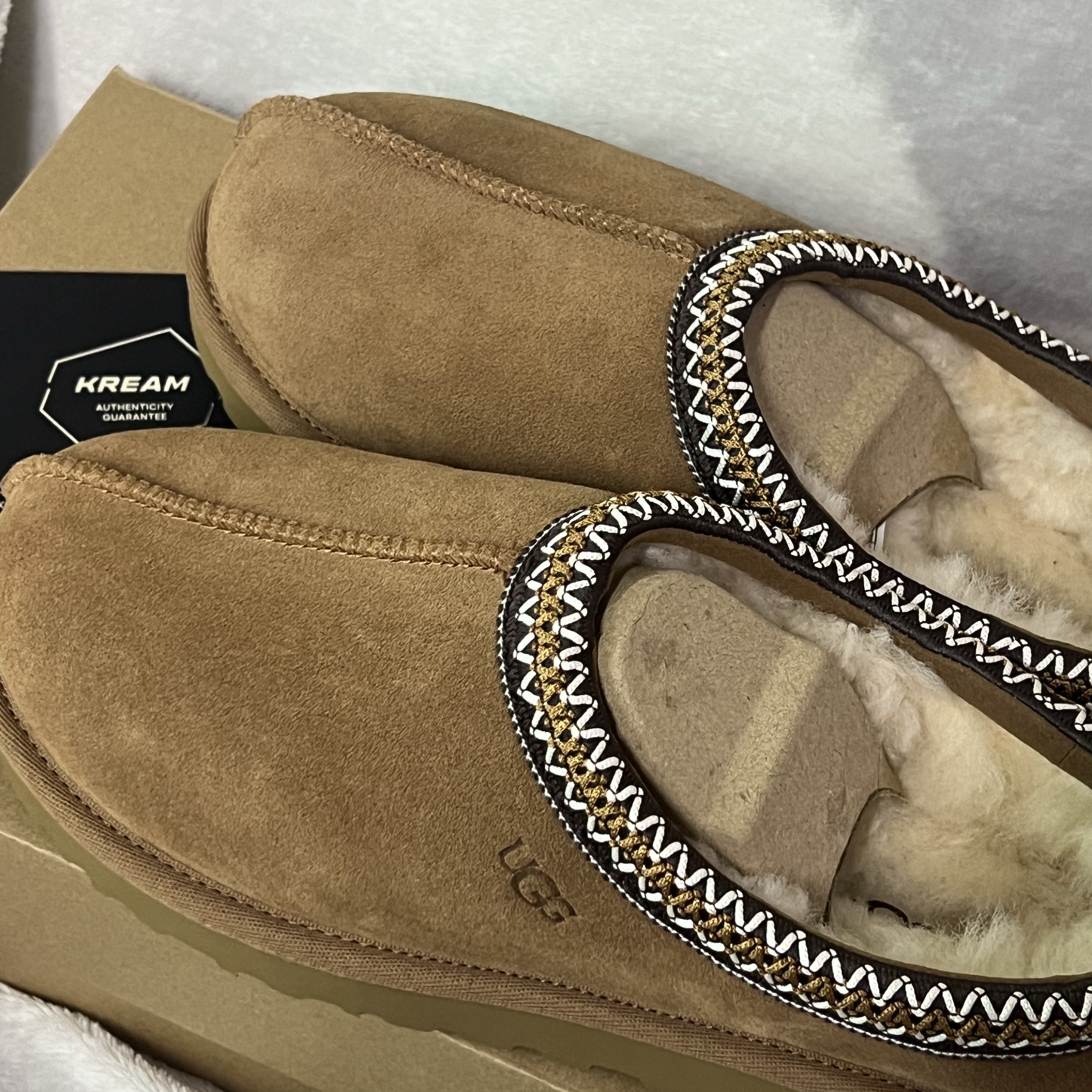 (W) UGG Tasman II Chestnut 착용 스타일 - 3