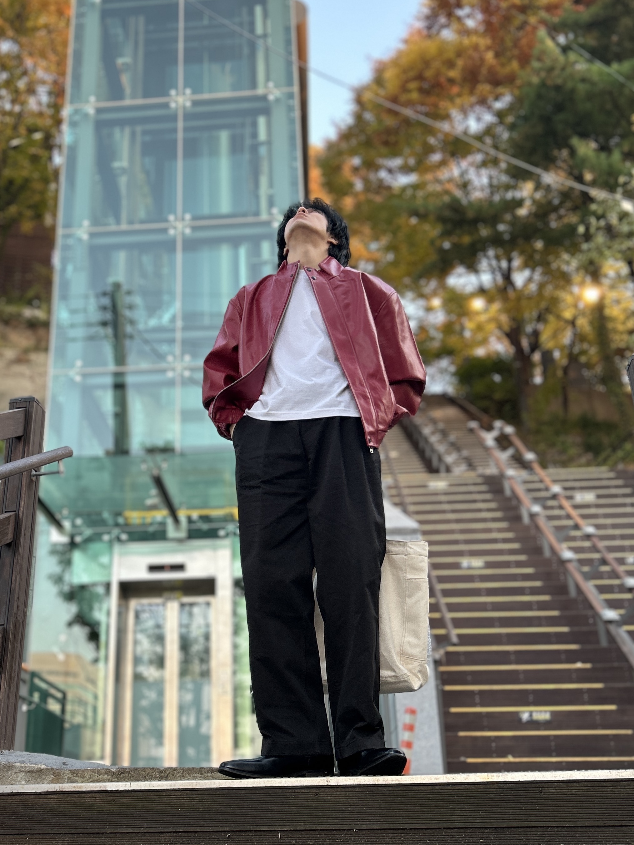 QT8 Garments TL Synthetic Leather Hidden Jacket Red 착용 스타일 - 1