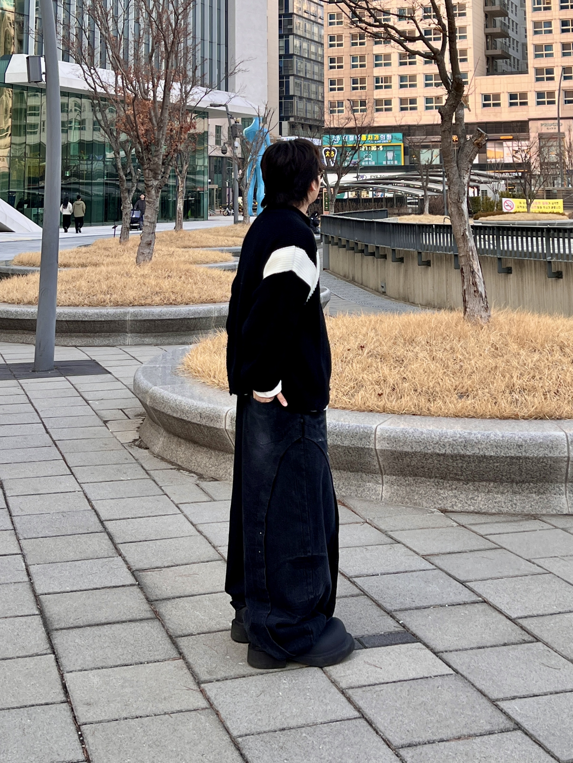 Balenciaga Steroid Derby Black 착용 스타일 - 4