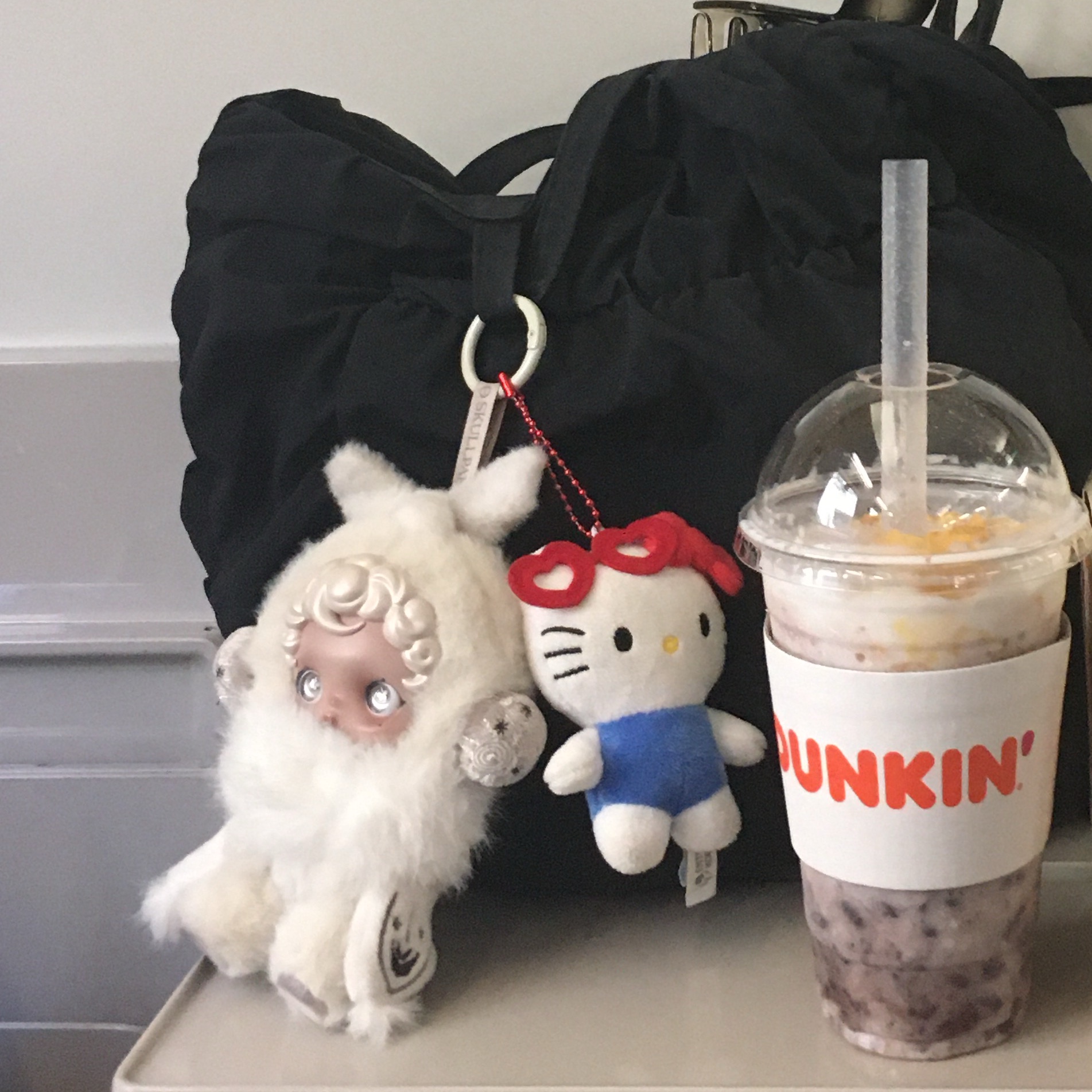 Pop Mart Skullpanda L’Impressionnisme Series Plush Doll Mist (Opened Case), Pop Mart Skullpanda L’Impressionnisme Series Plush Doll (1 Blind Box) 착용 스타일 - 2