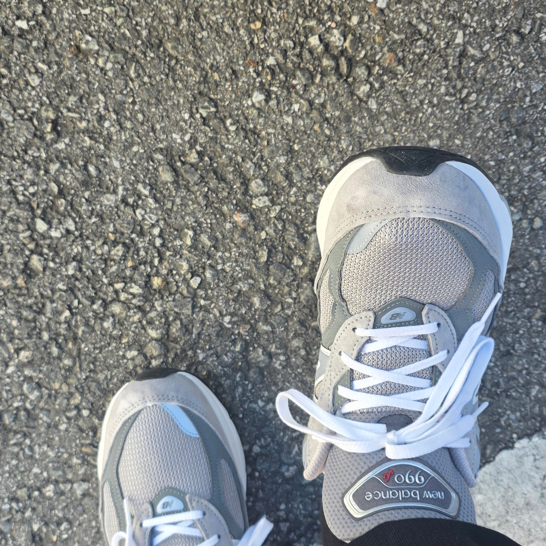 New Balance 990v6 Made in USA Grey - D Standard 착용 스타일 - 1