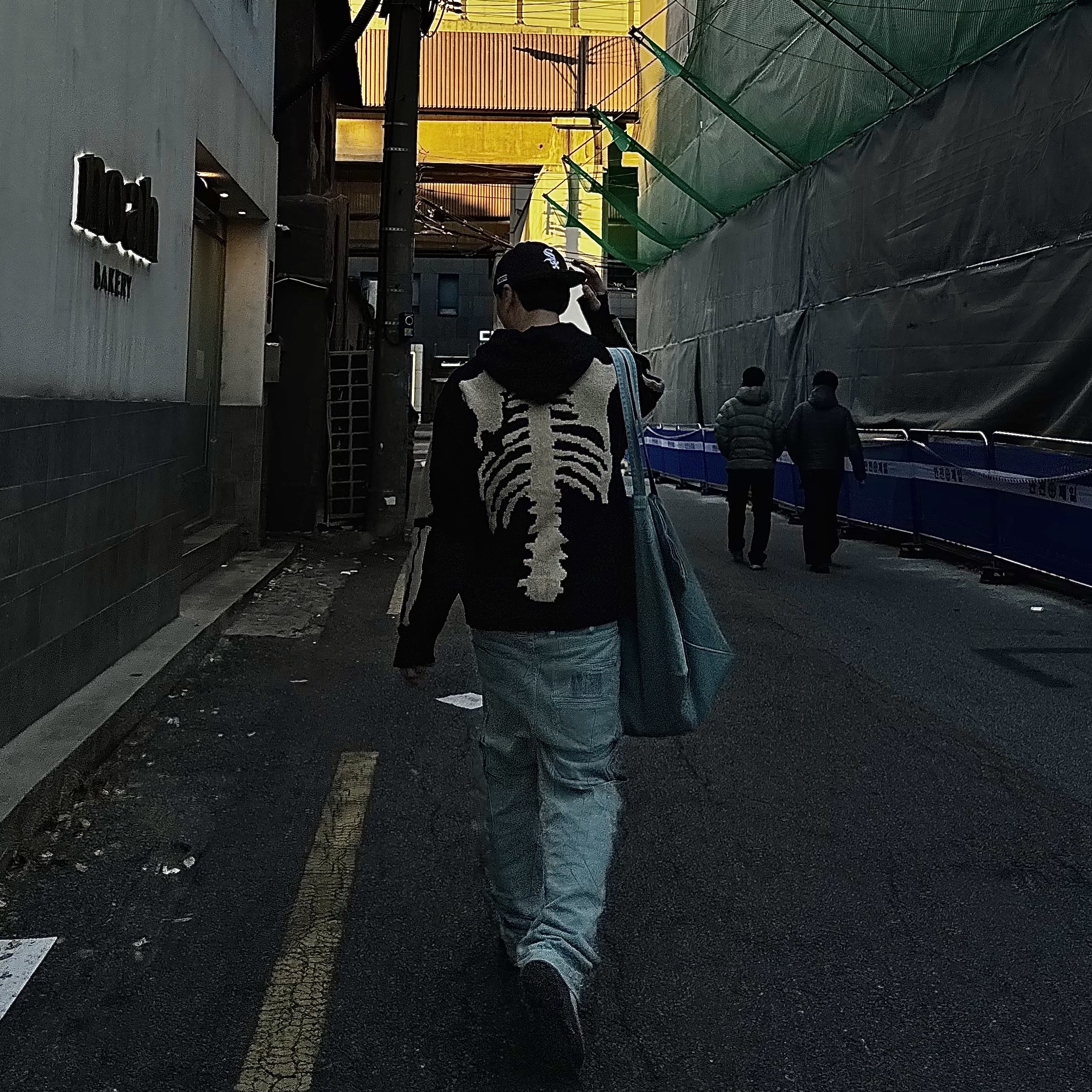 Kapital 5G Wool Bone Hooded Sweater Black 착용 스타일