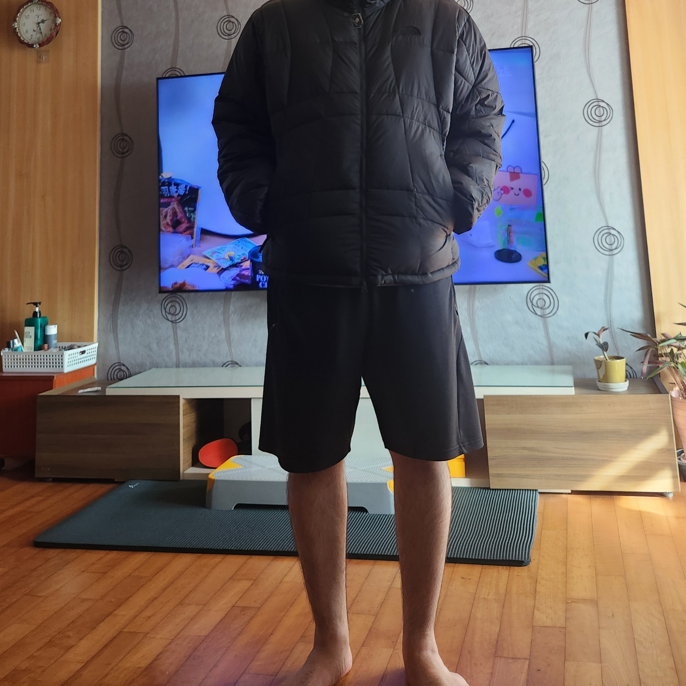 The North Face Wave LT On Jacket Black -25FW 착용 스타일