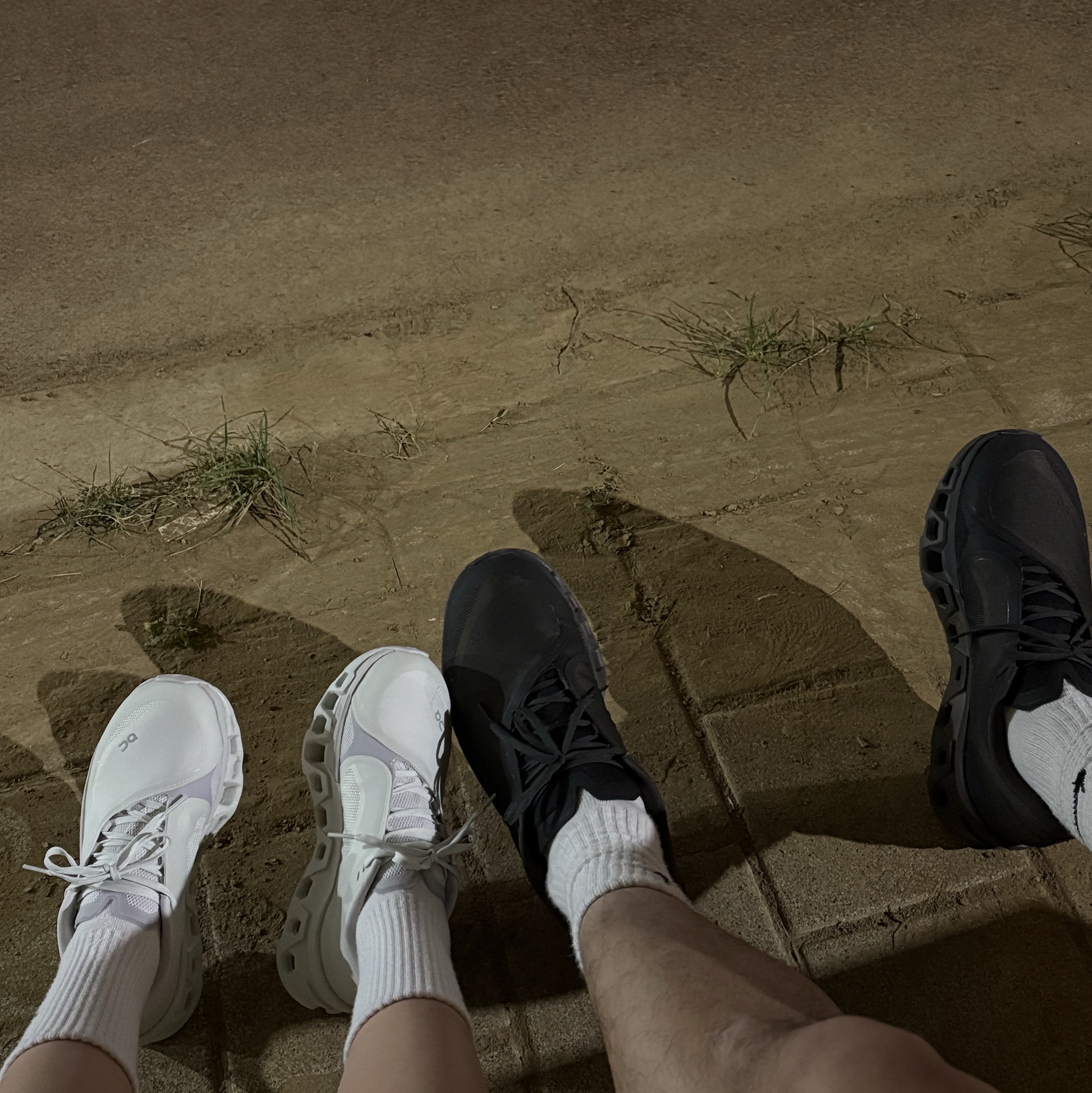 (W) On Running x Post Archive Faction (Paf) Cloudmonster 2 Vapor Frost 착용 스타일 - 2